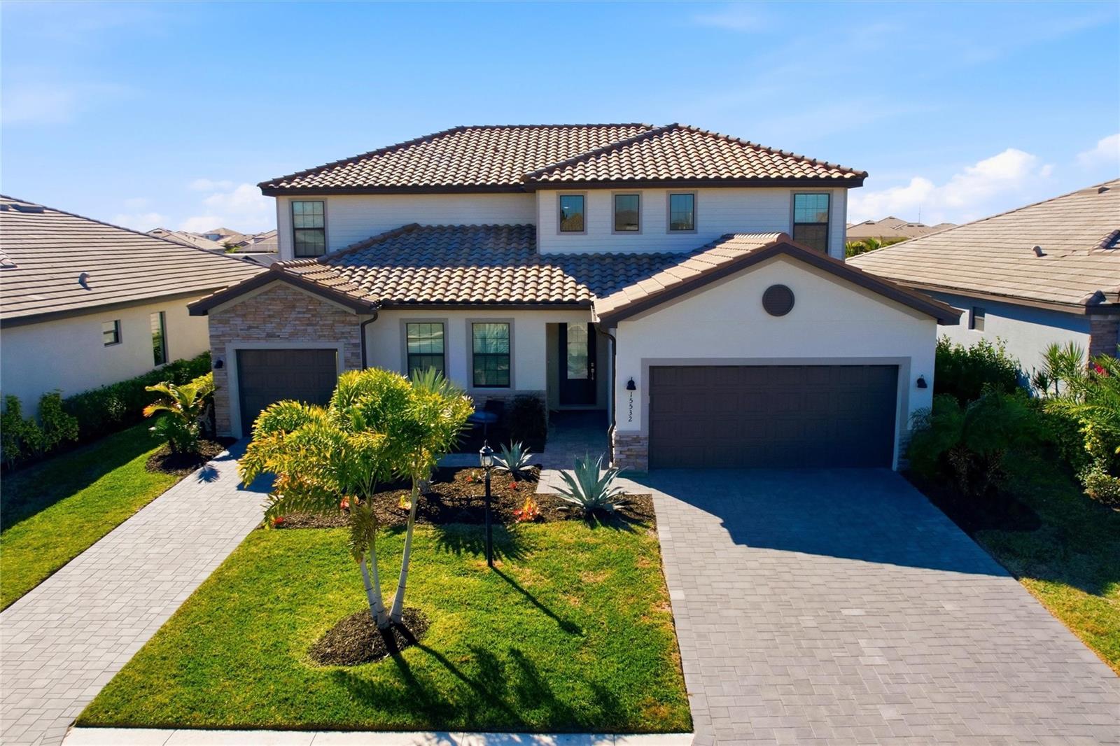 15532 WHITE LINEN DRIVE, BRADENTON, FL, 34211 2 15532 WHITE LINEN DRIVE