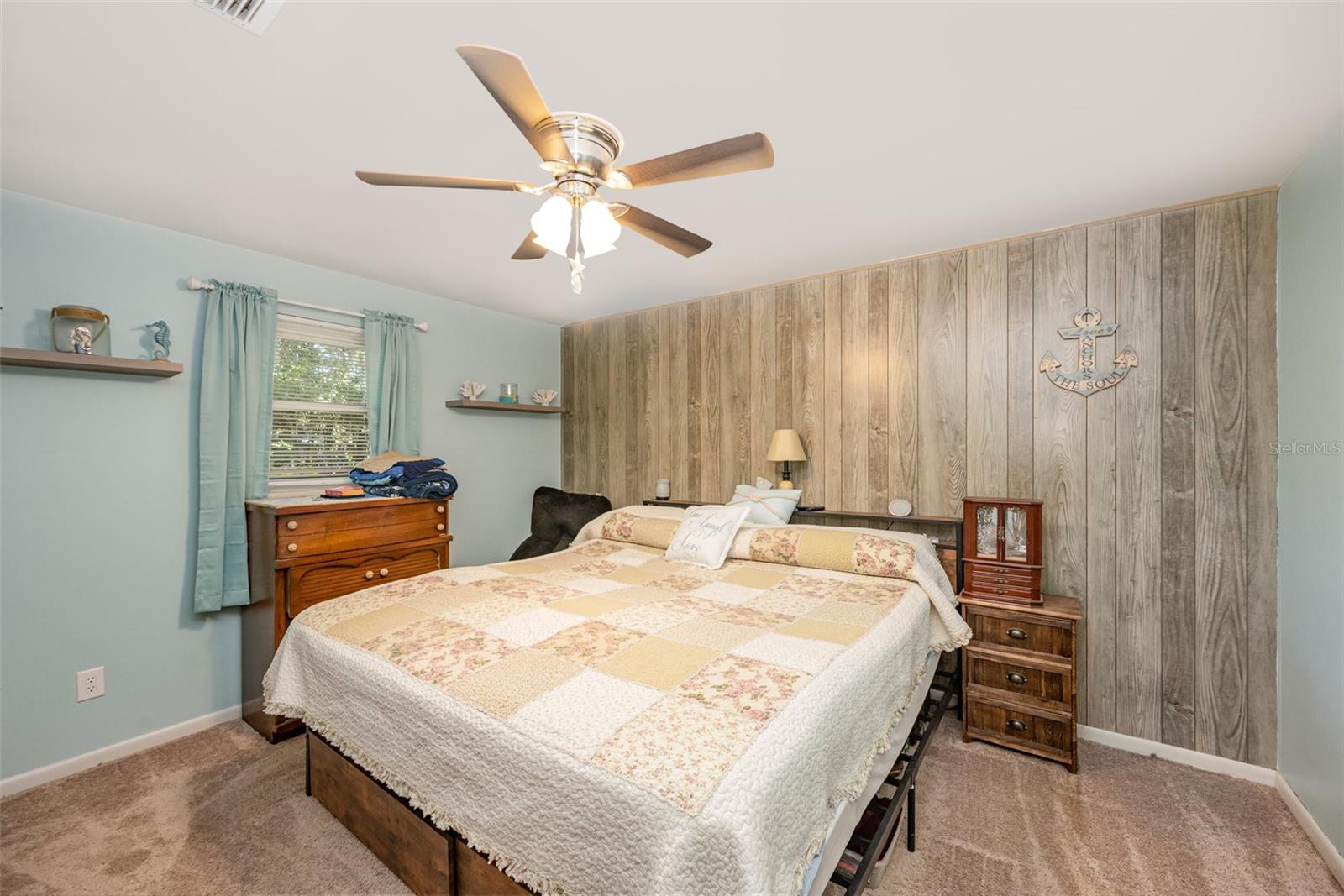 PINE CREST - Residential