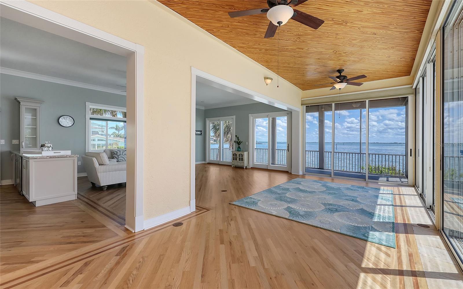 COUNTRY CLUB SHORES SEC 02 - Residential