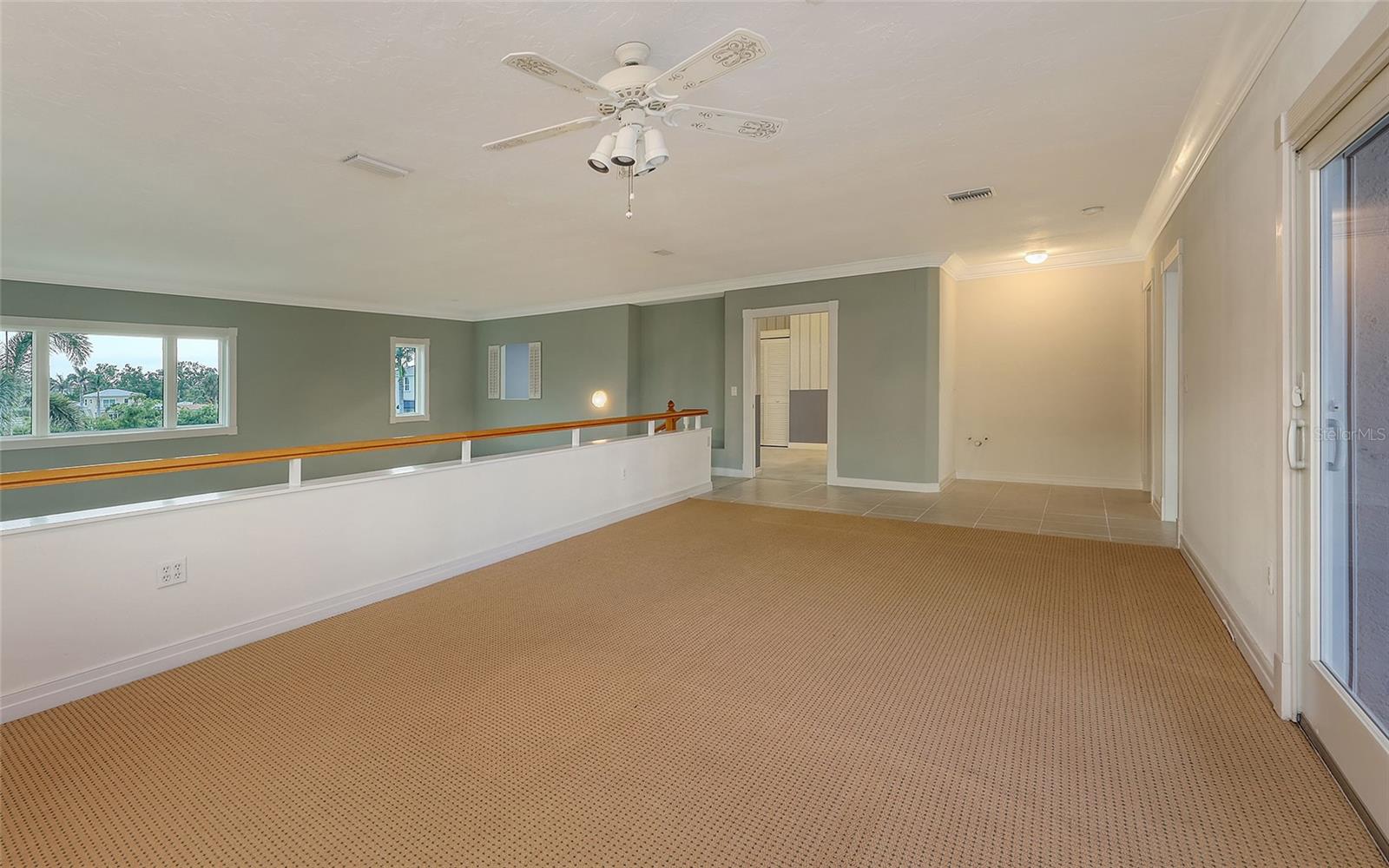 COUNTRY CLUB SHORES SEC 02 - Residential