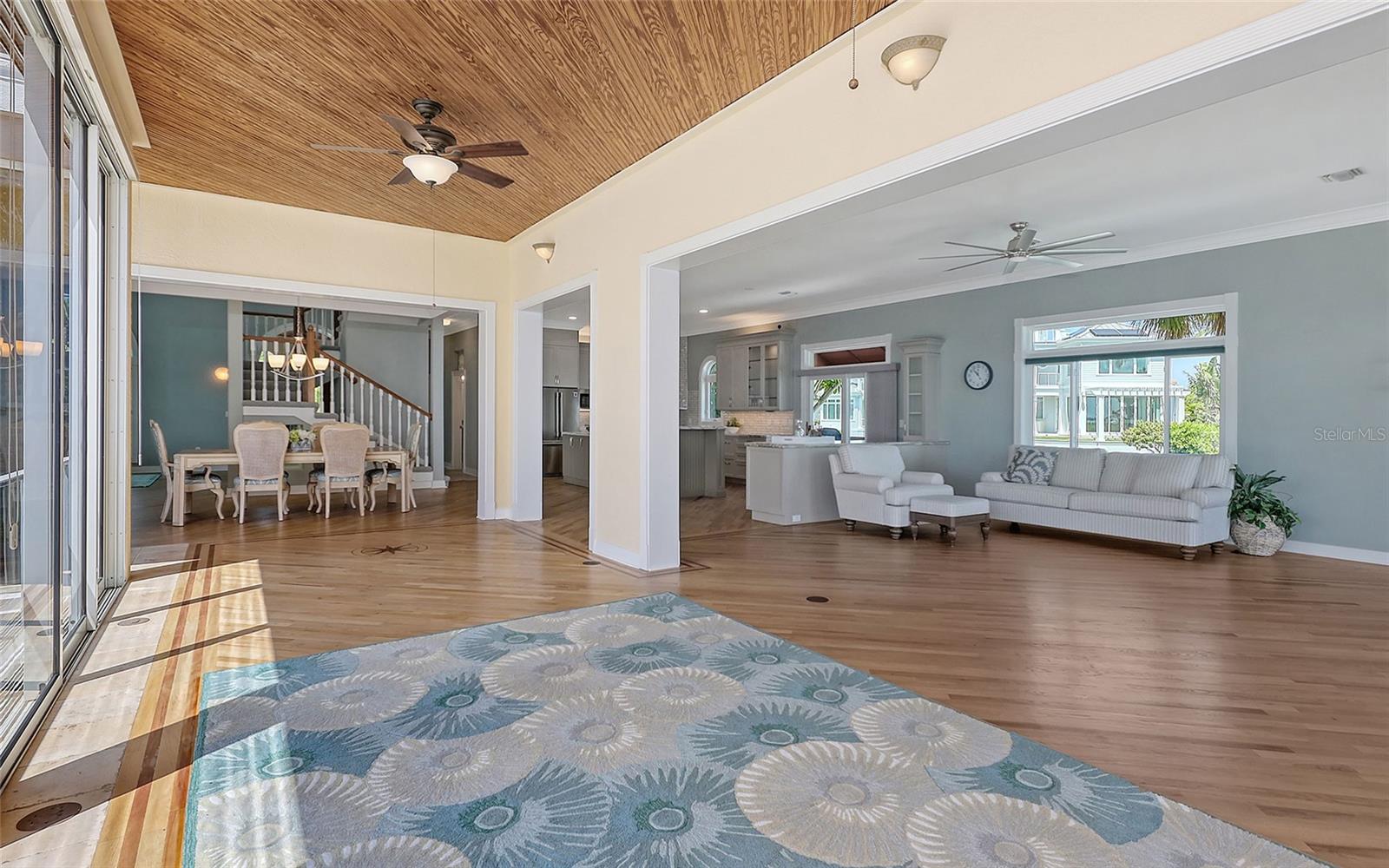 COUNTRY CLUB SHORES SEC 02 - Residential