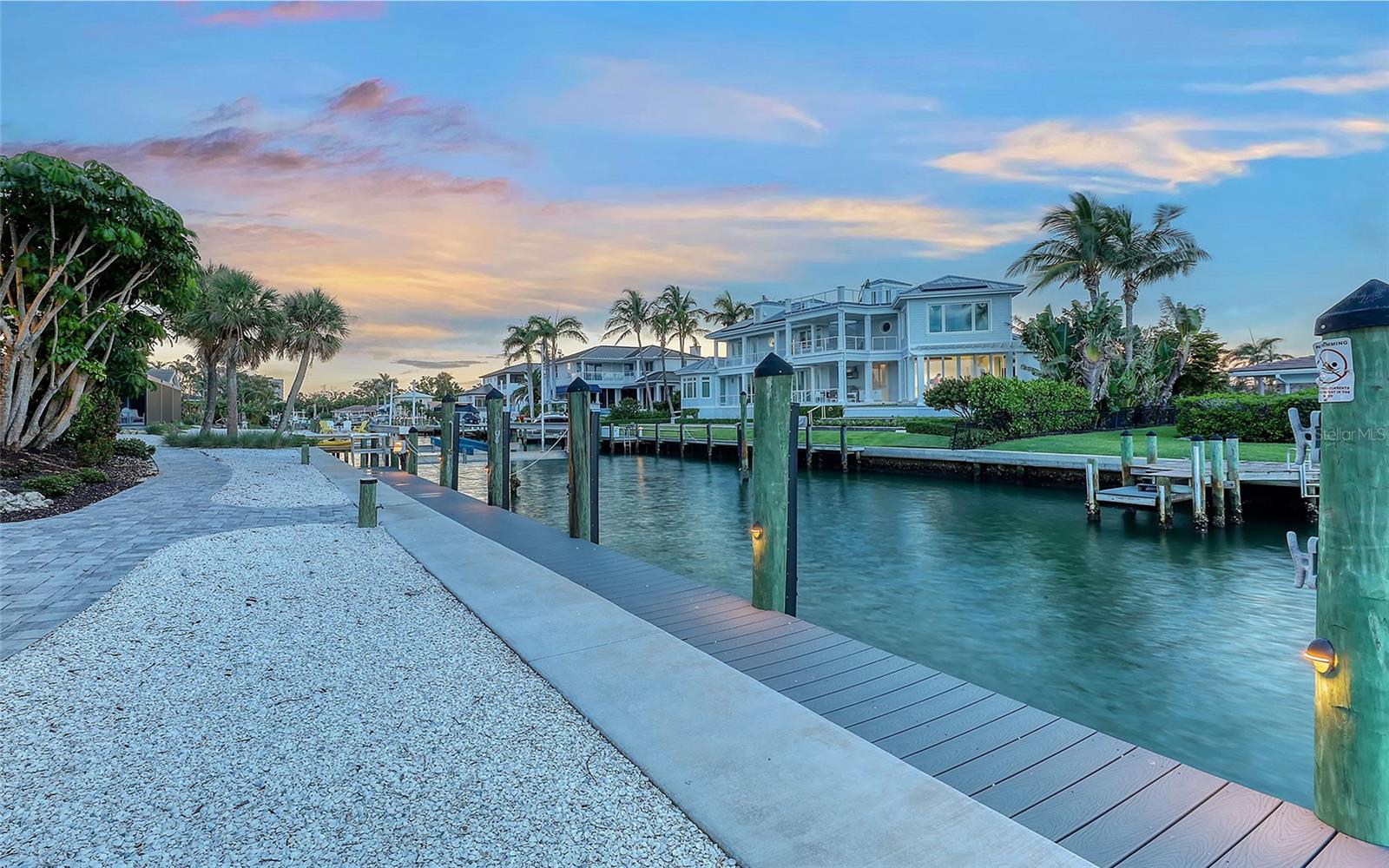 COUNTRY CLUB SHORES SEC 02 - Residential