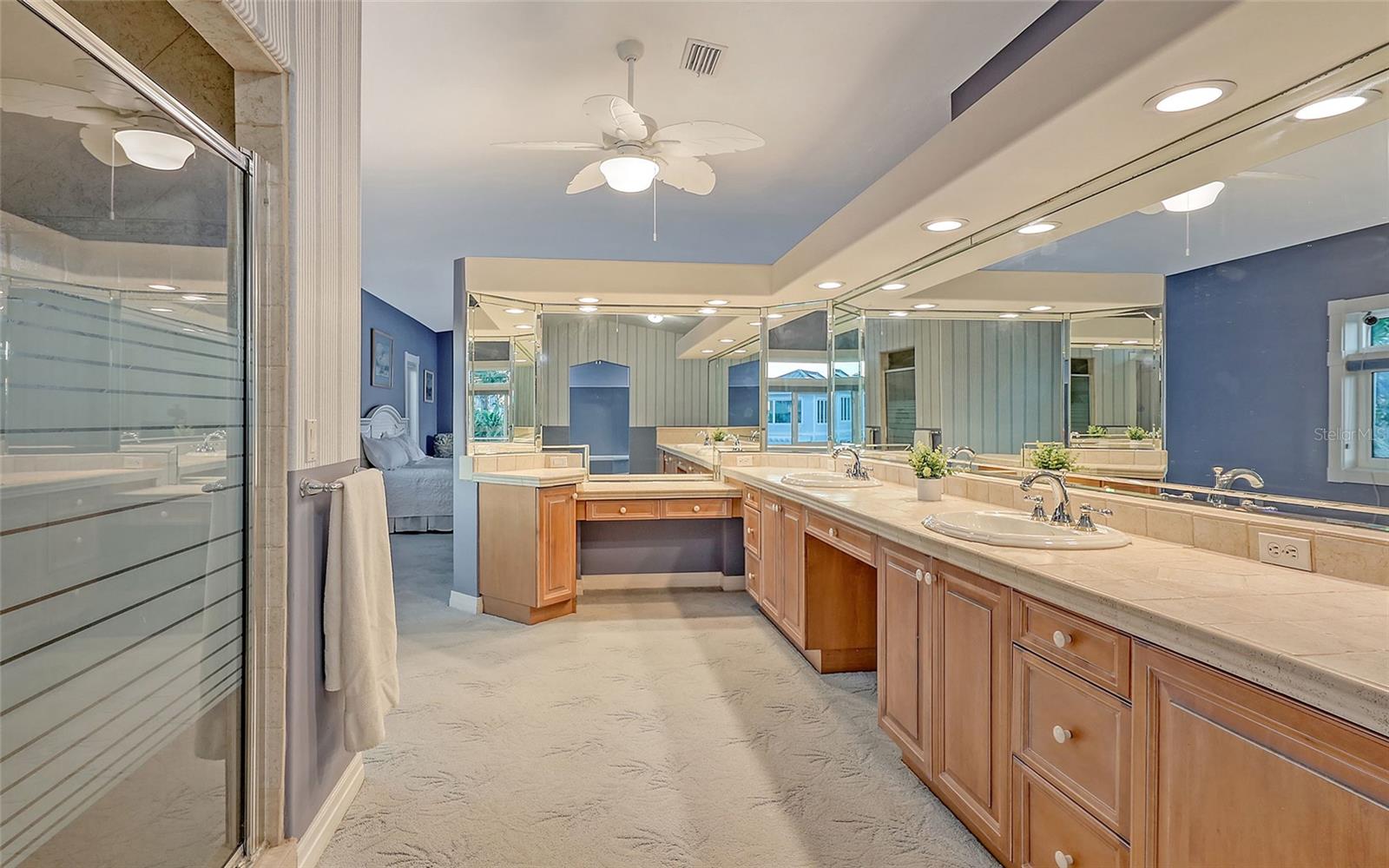 COUNTRY CLUB SHORES SEC 02 - Residential