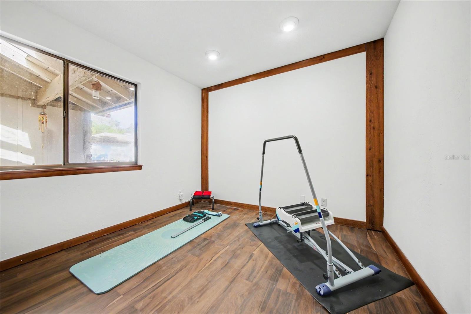 5 CREEKSBRIDGE CT