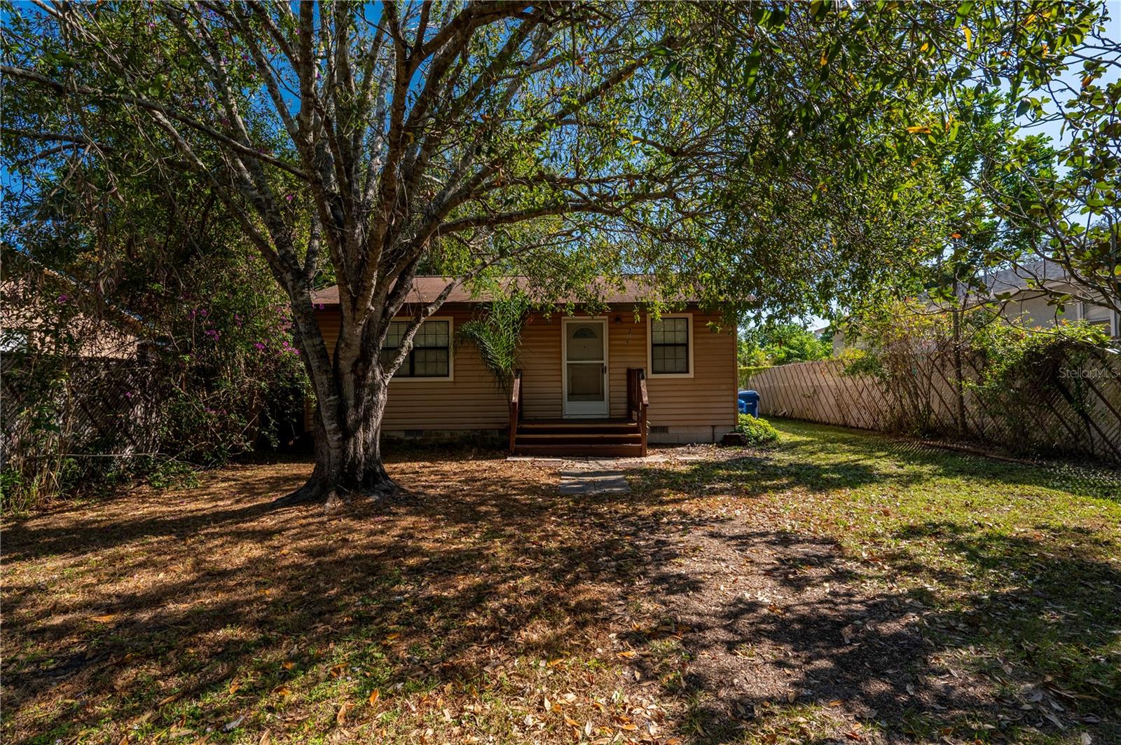 OGBURNS T B ADD TO TOWN OF OSPREY - Residential