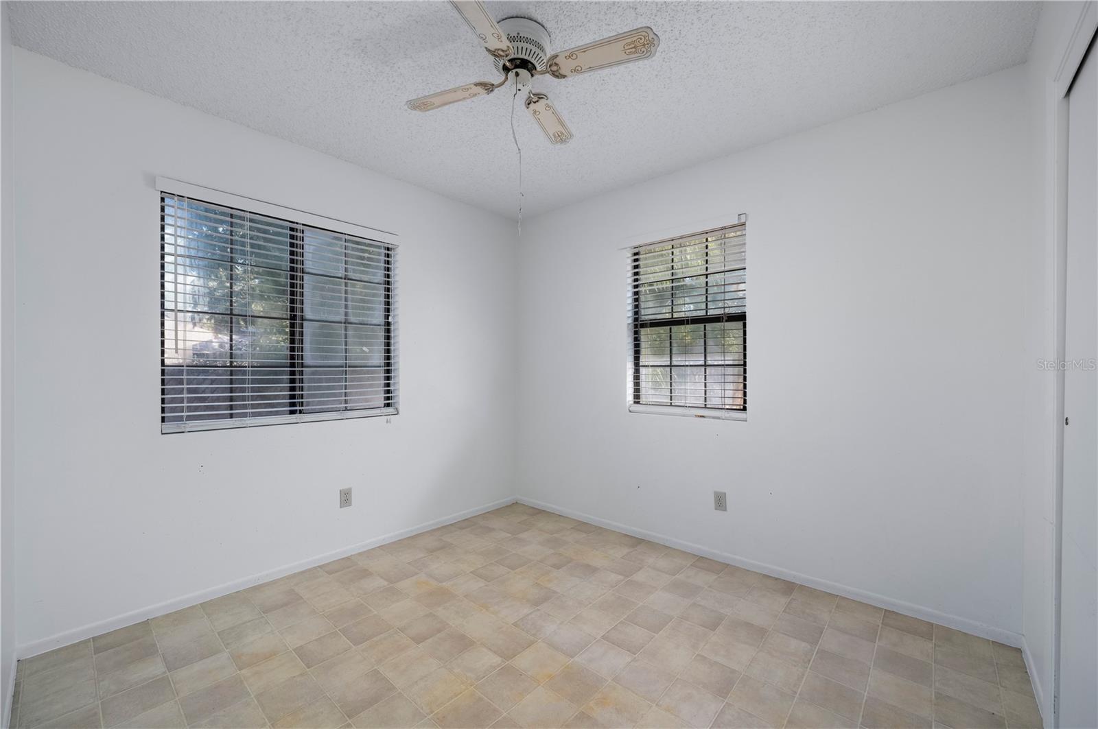 OGBURNS T B ADD TO TOWN OF OSPREY - Residential