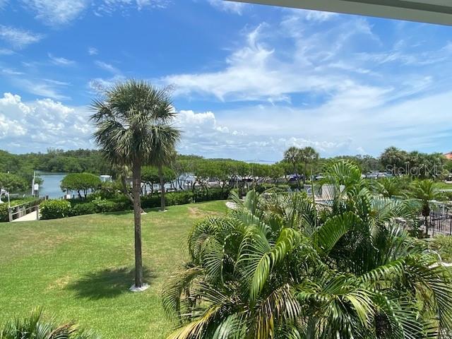 1355 PINELLAS BAYWAY S 10