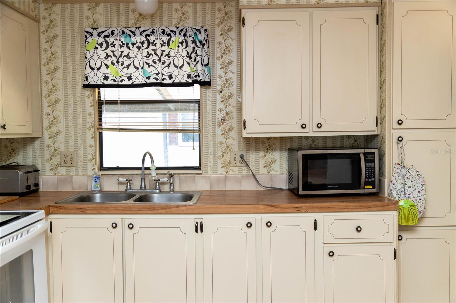 BROOKHAVEN VILLAGE - Residential