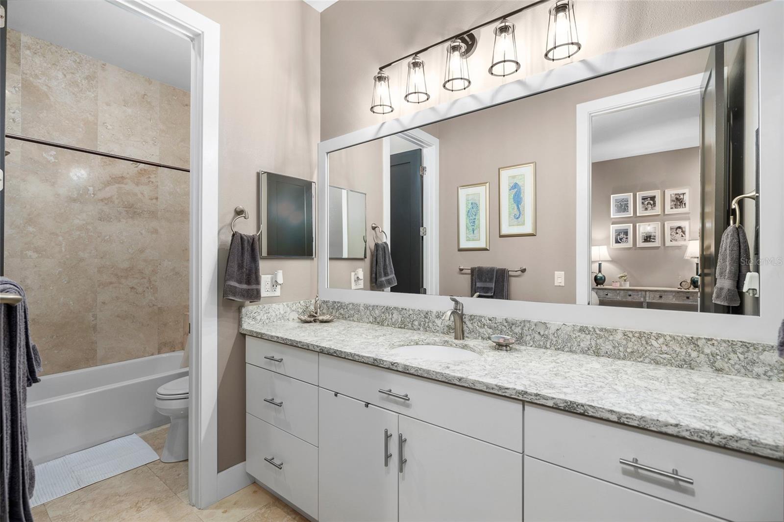 BYARS THOMPSON ADD DAVIS - Residential