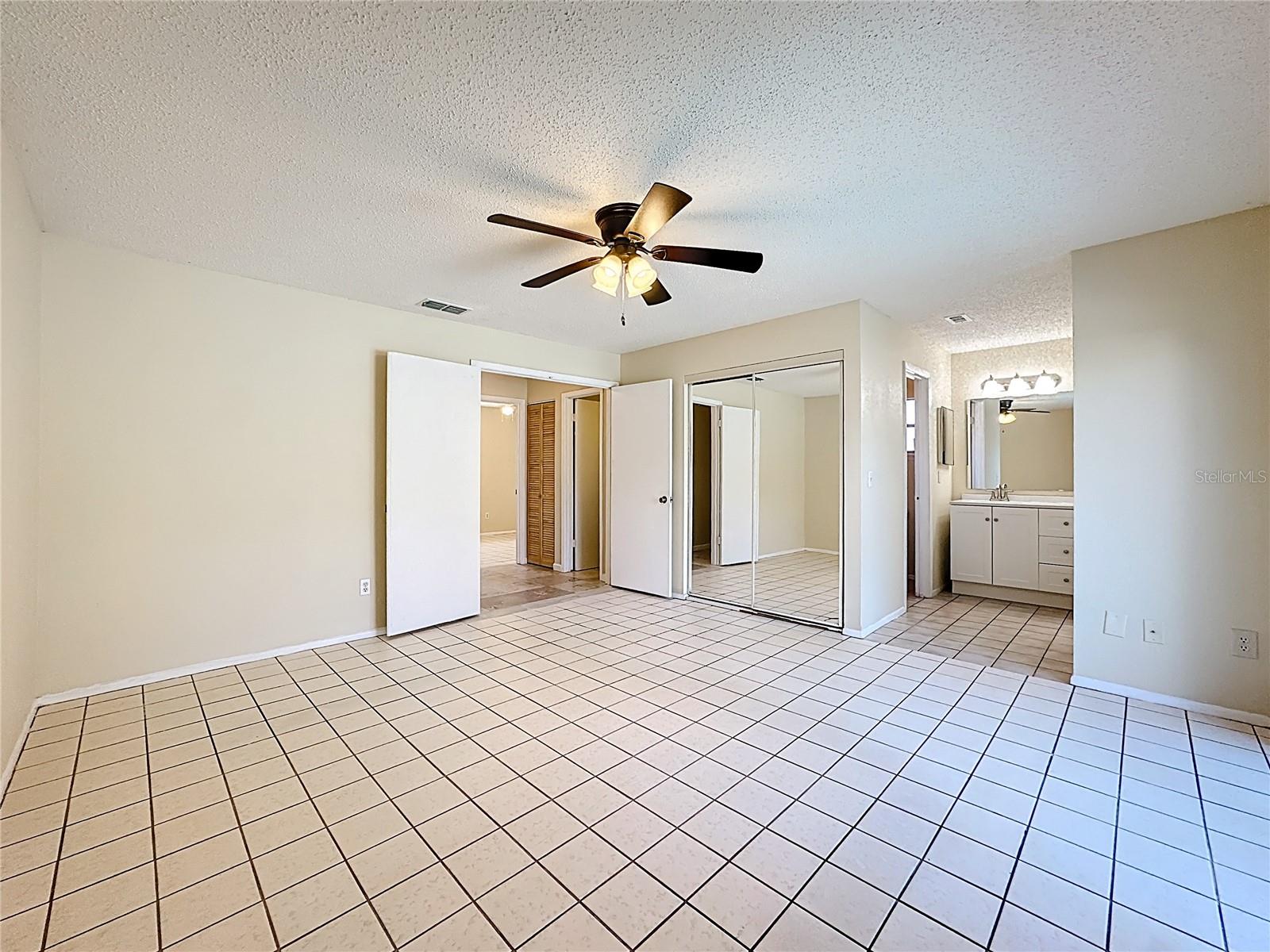 ADAMS RIDGE - Residential