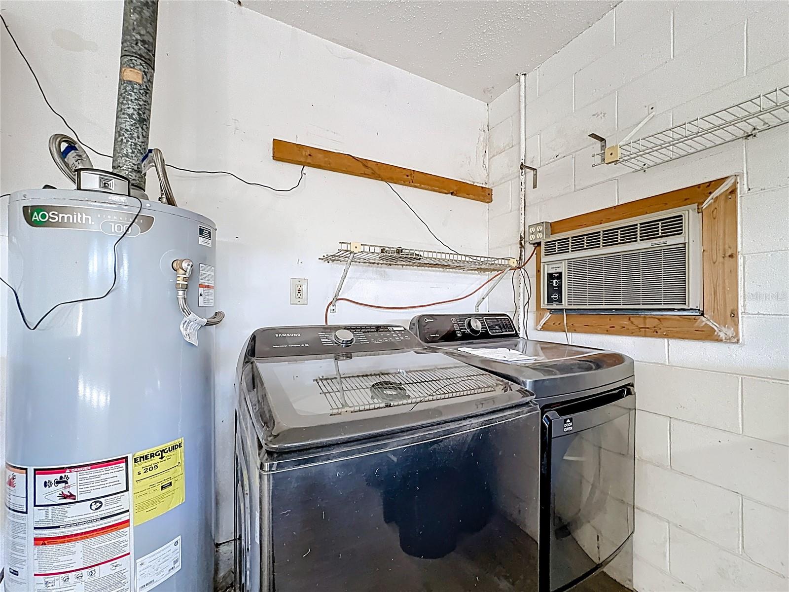 ADAMS RIDGE - Residential