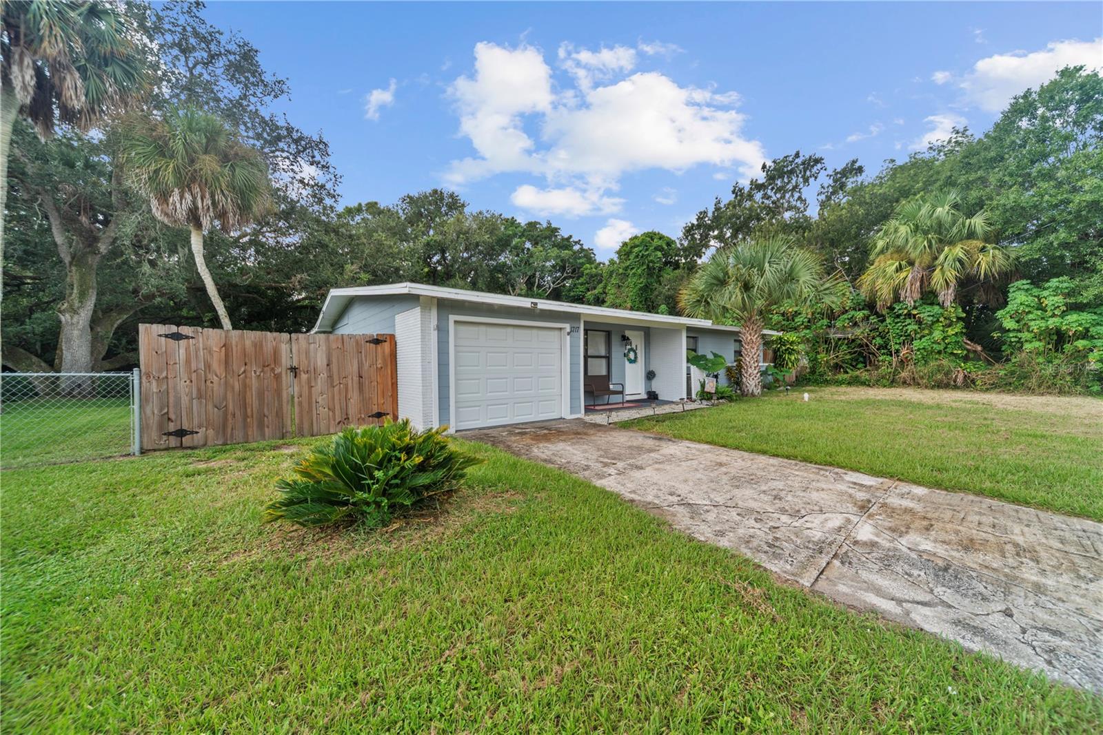 WHITE ACRES SUB - Residential