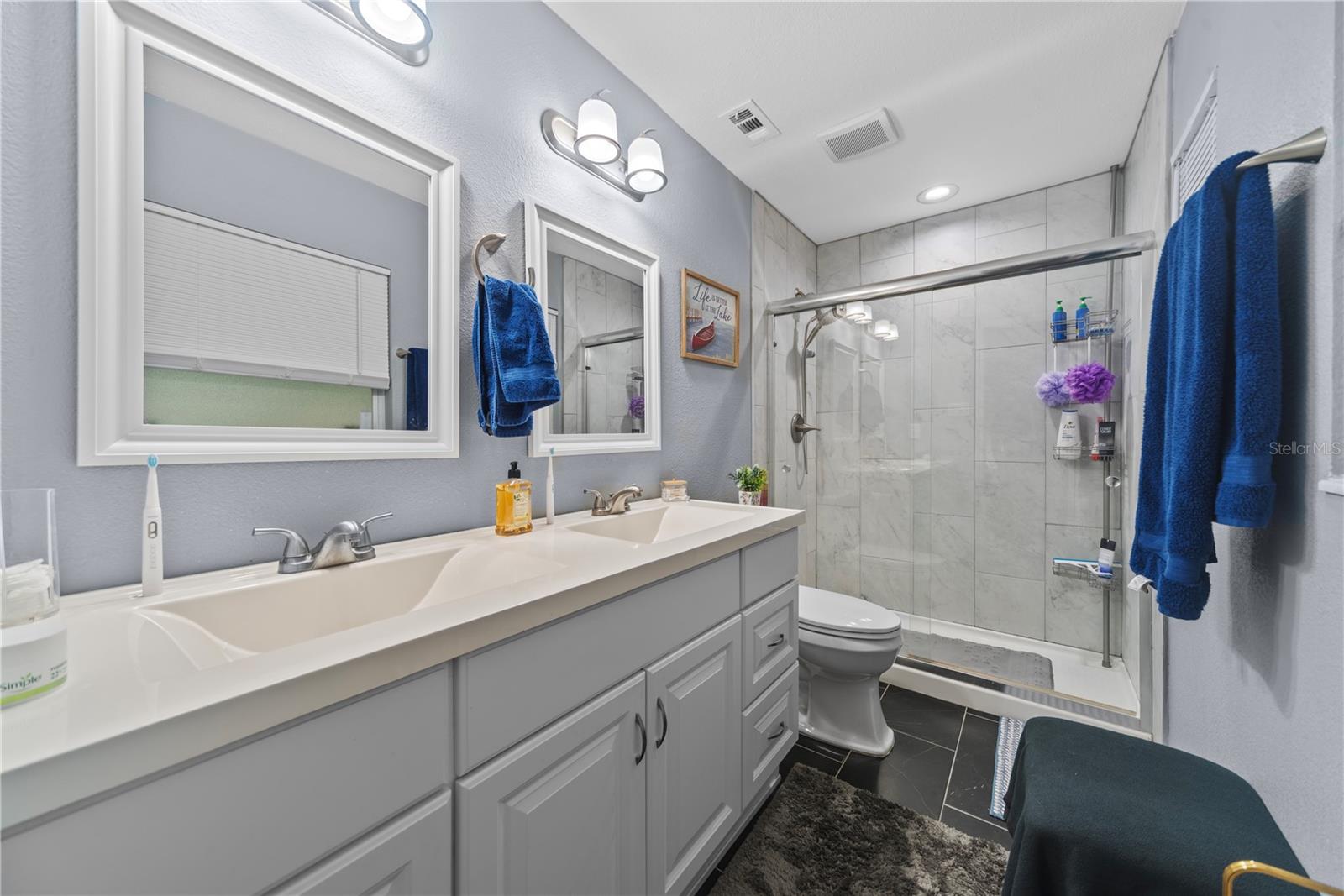 WHITE ACRES SUB - Residential