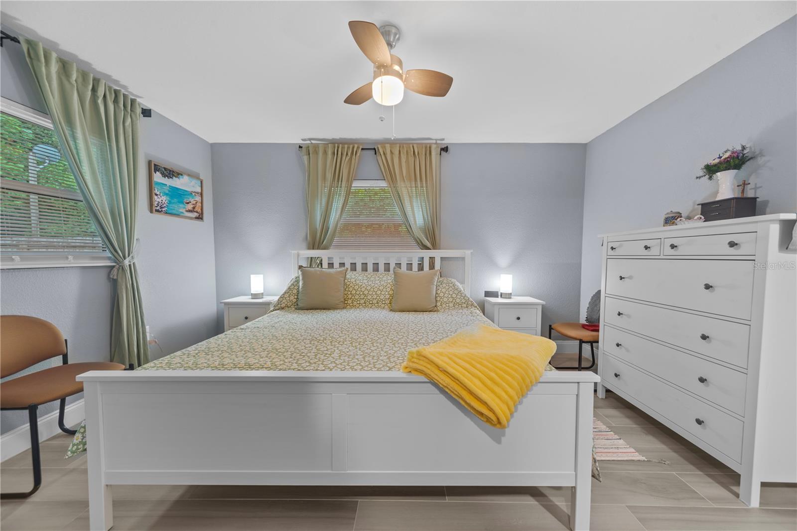 WHITE ACRES SUB - Residential