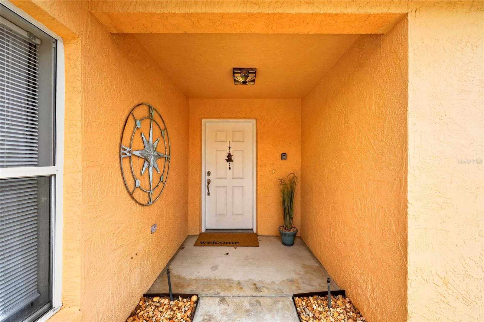 2913 PANCHOS WAY