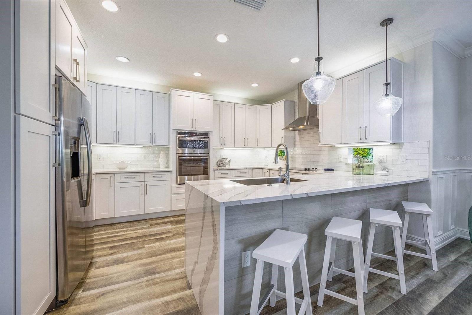 HOLMES BEACH DEV 1ST UNIT - Residential