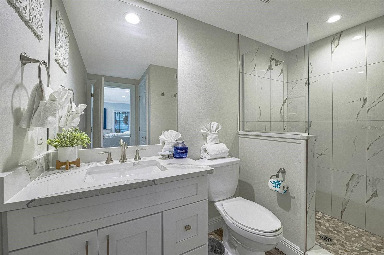 HOLMES BEACH DEV 1ST UNIT - Residential