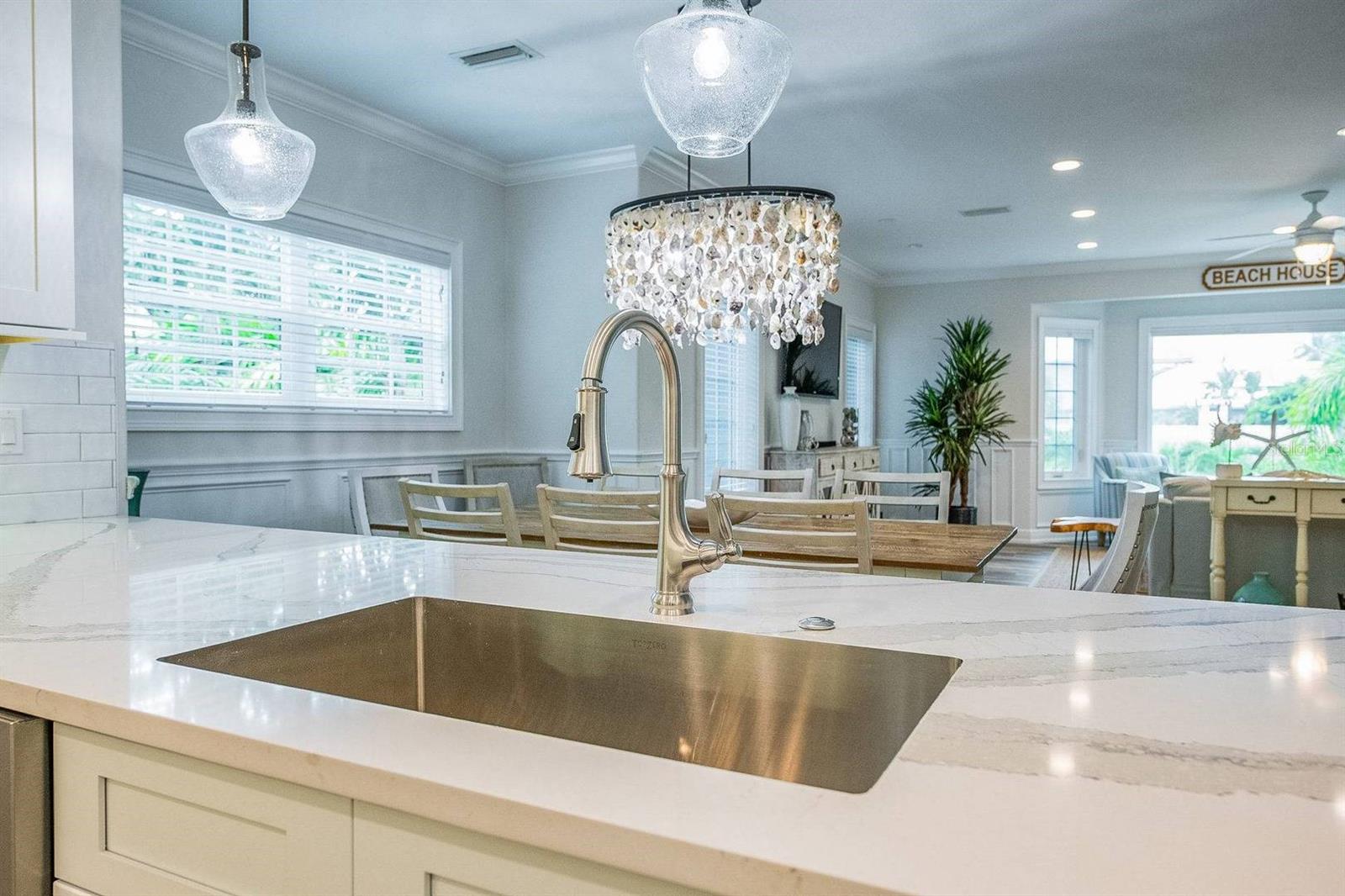 HOLMES BEACH DEV 1ST UNIT - Residential