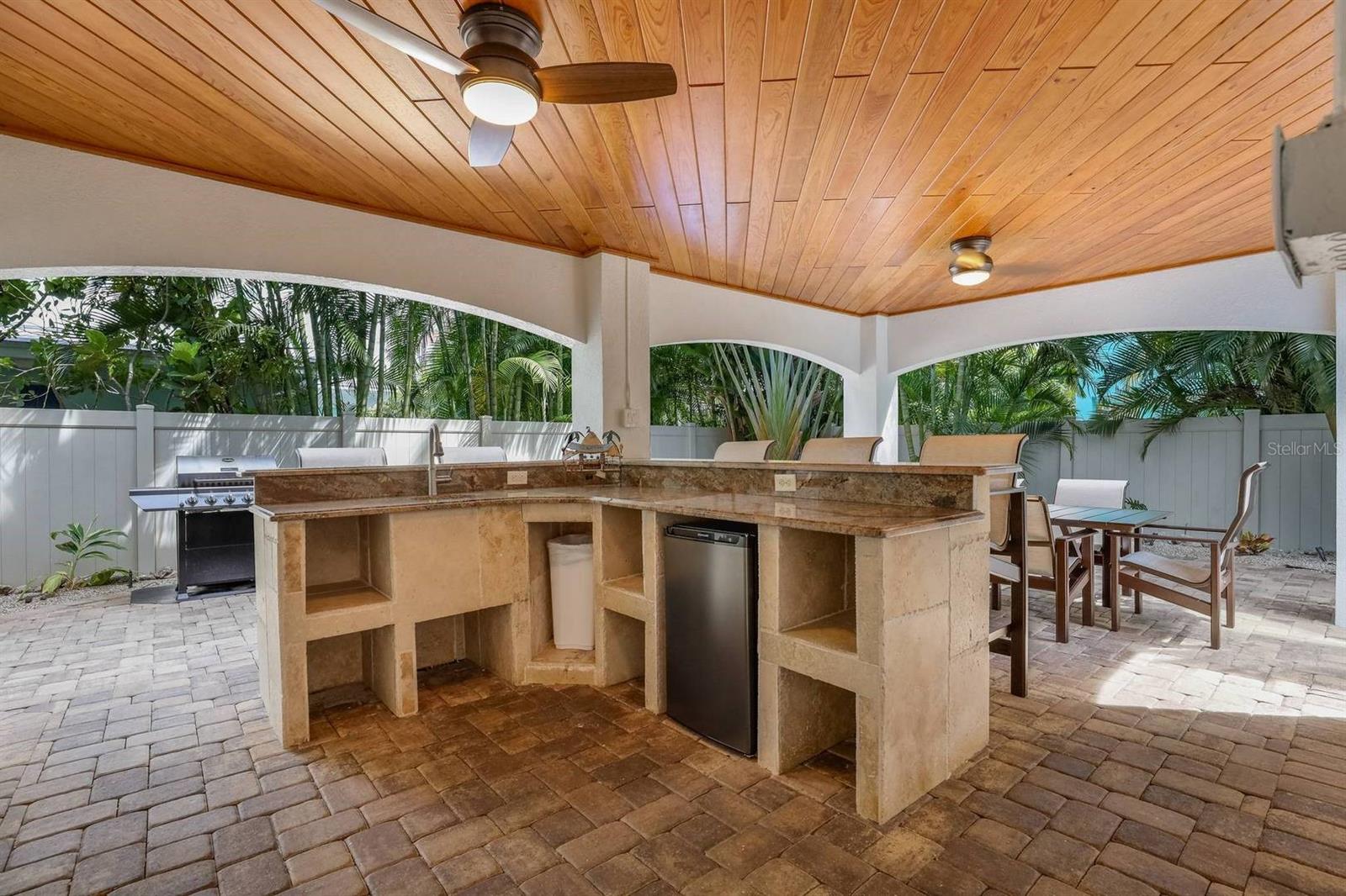 HOLMES BEACH DEV 1ST UNIT - Residential