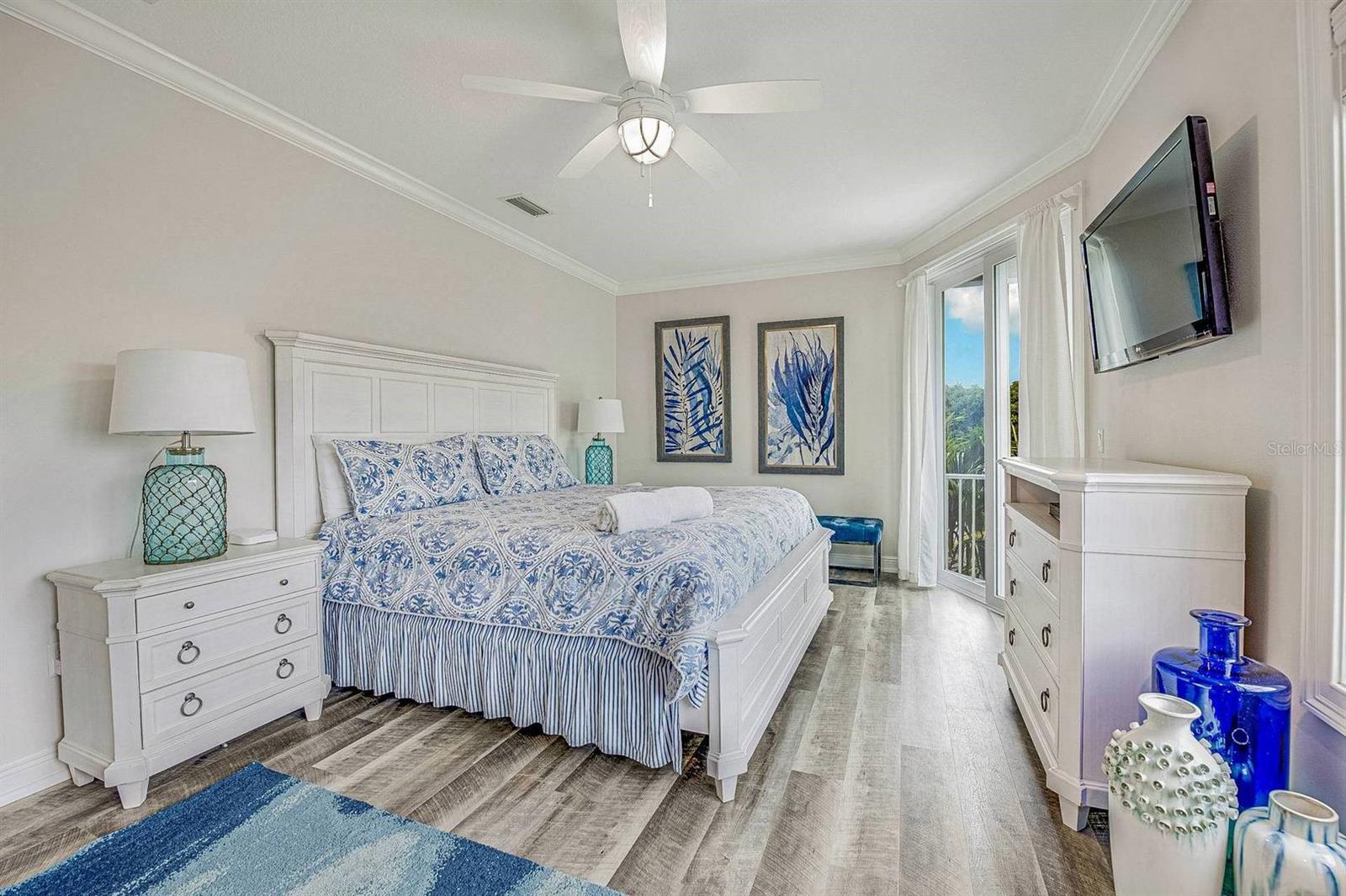 HOLMES BEACH DEV 1ST UNIT - Residential