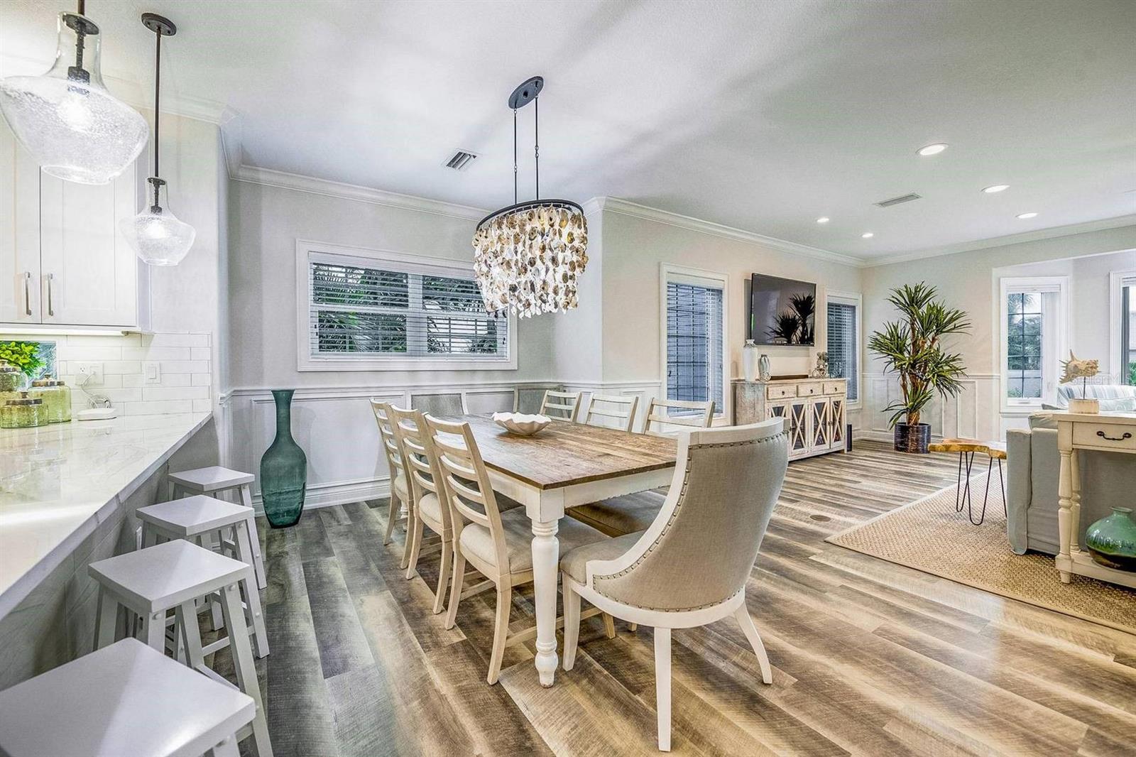 HOLMES BEACH DEV 1ST UNIT - Residential