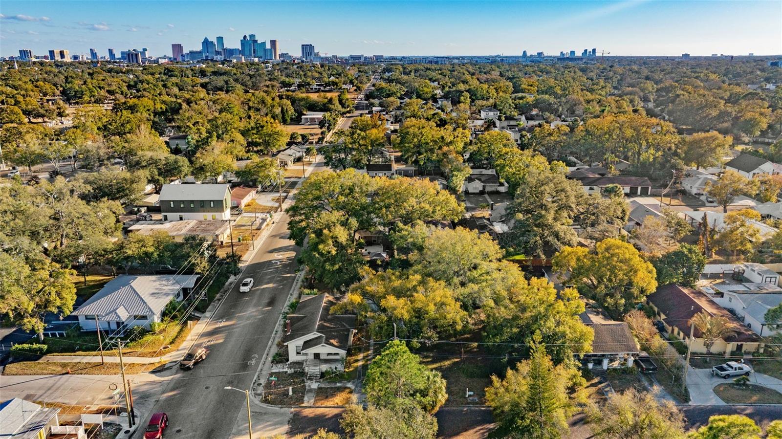 702 W VIRGINIA AVENUE