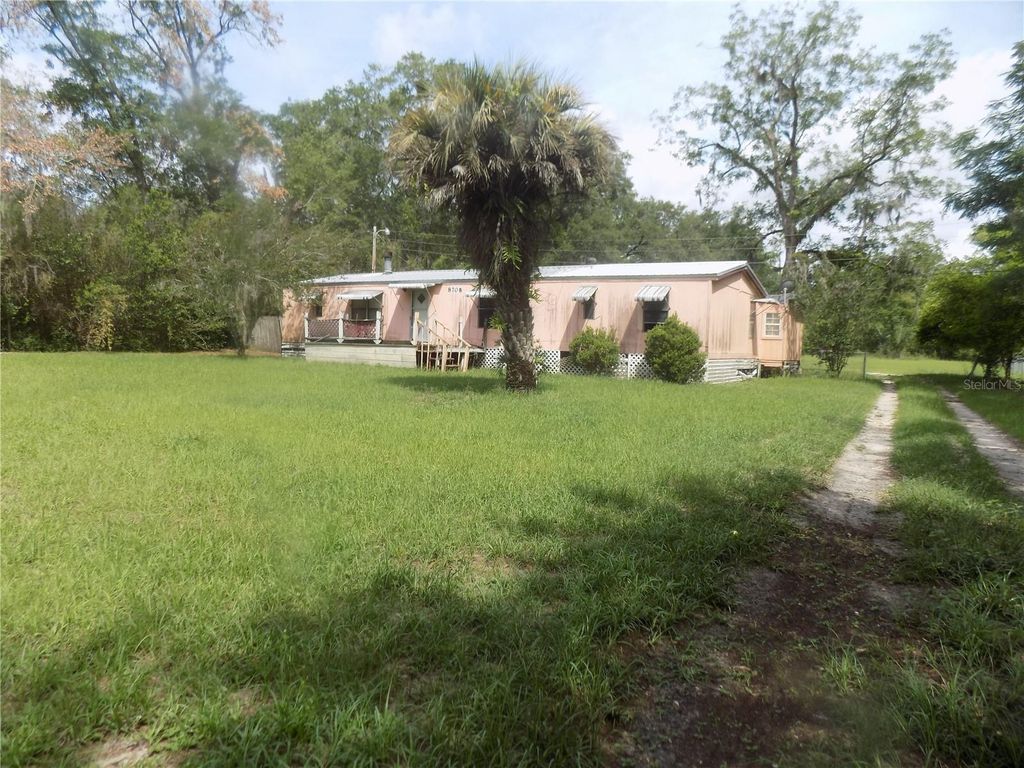 Photo of 8708 NE Waldo Road, Gainesville, FL 32609 (MLS # GC540578)