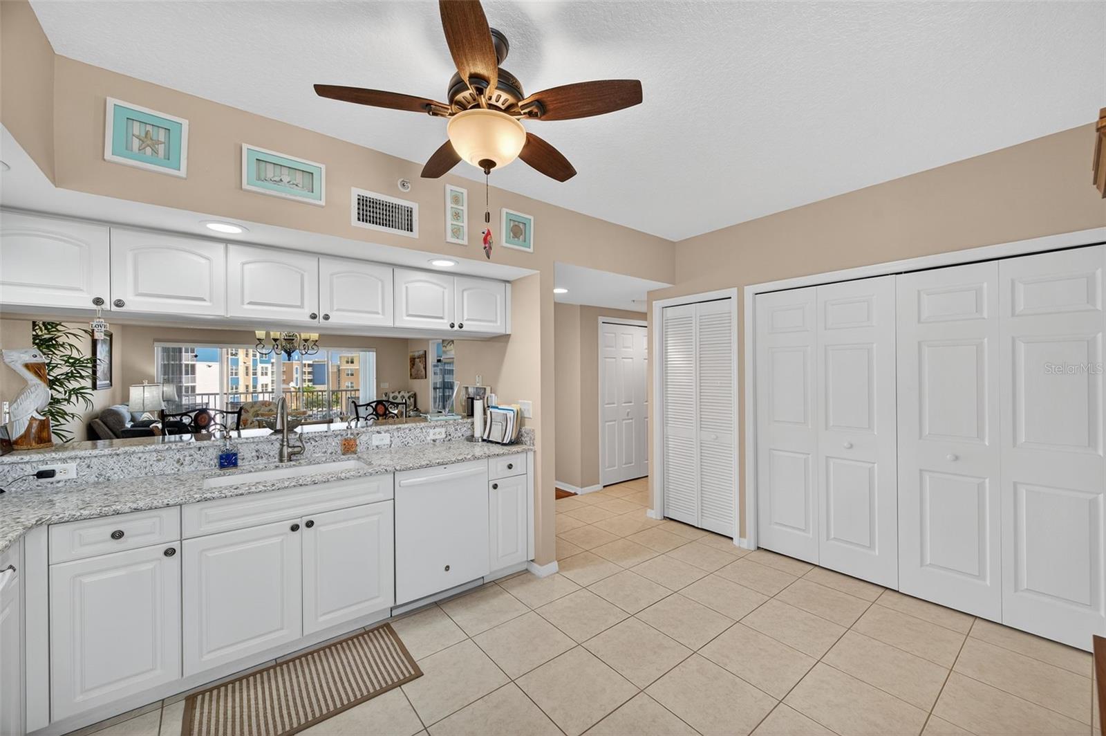 COUNTRY CLUB CONDO AT EAST BAY - Residential