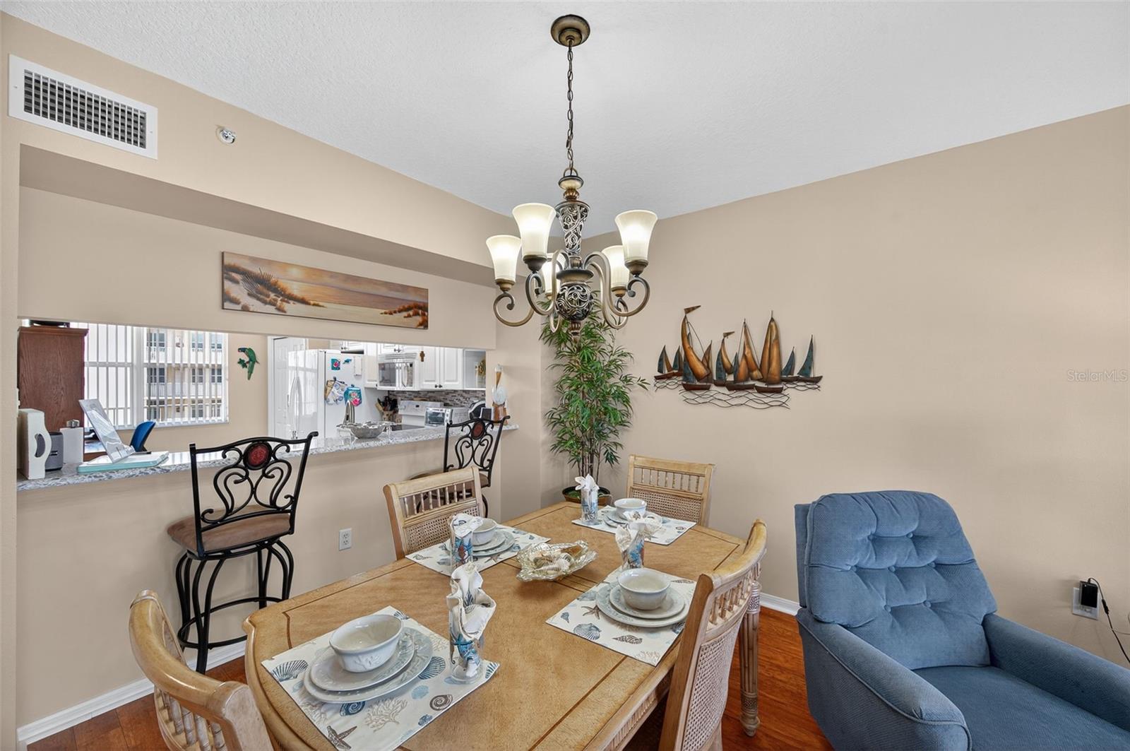 COUNTRY CLUB CONDO AT EAST BAY - Residential