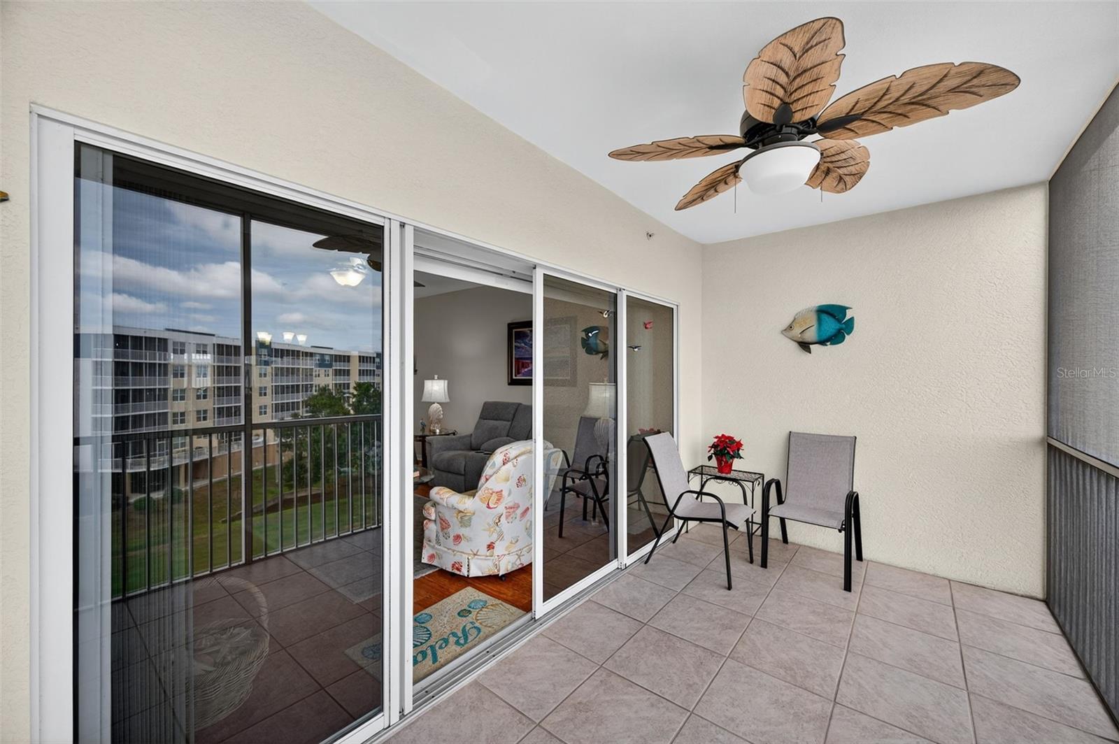 COUNTRY CLUB CONDO AT EAST BAY - Residential