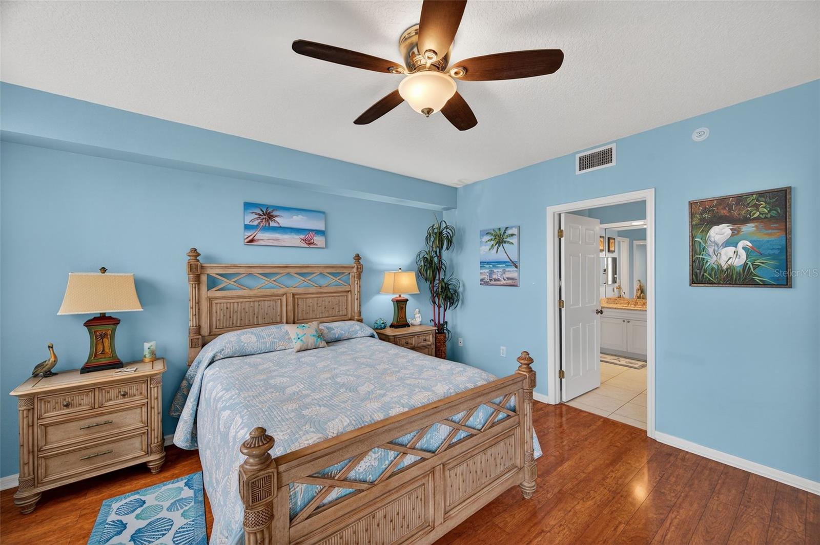 COUNTRY CLUB CONDO AT EAST BAY - Residential