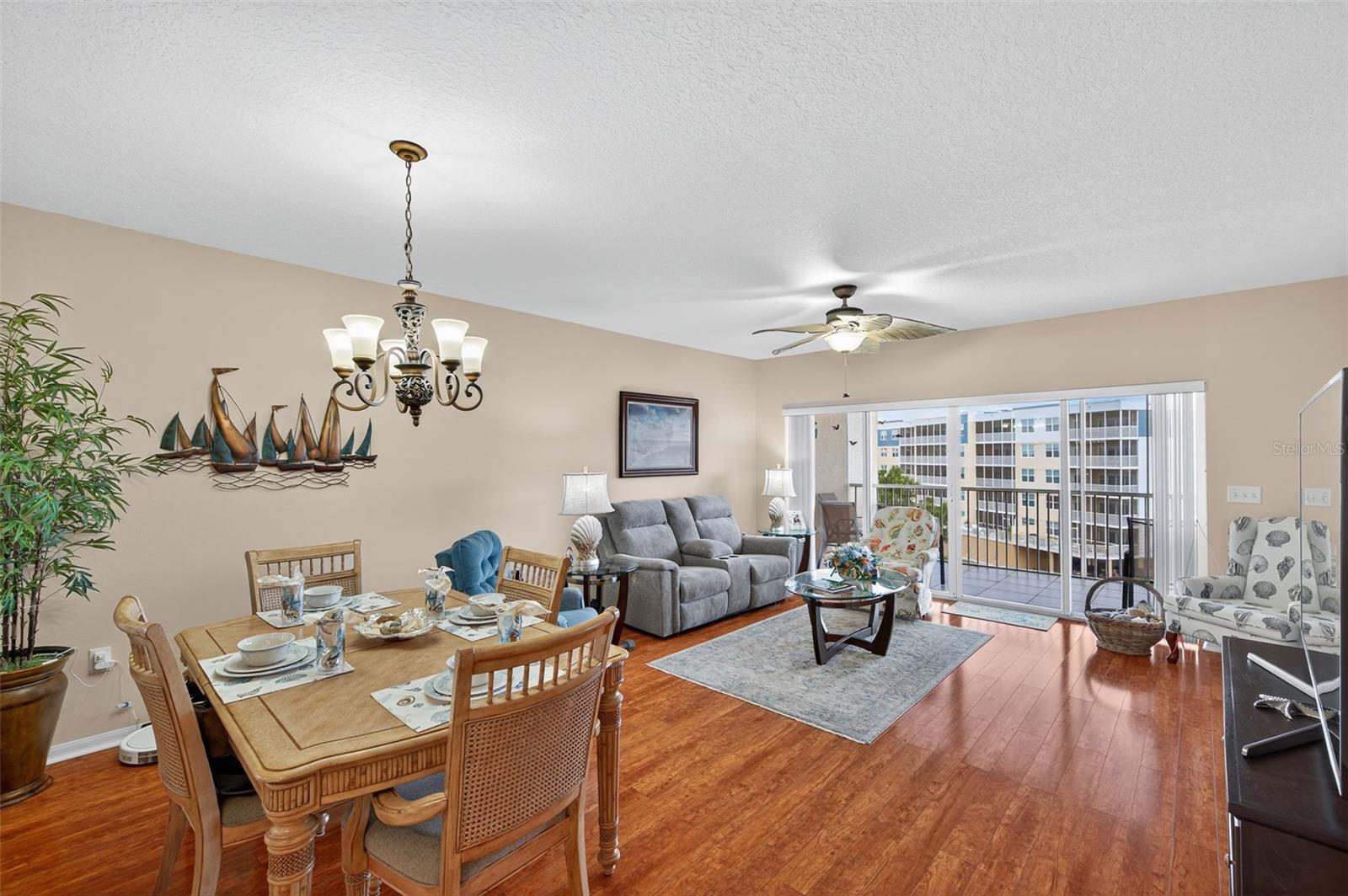COUNTRY CLUB CONDO AT EAST BAY - Residential