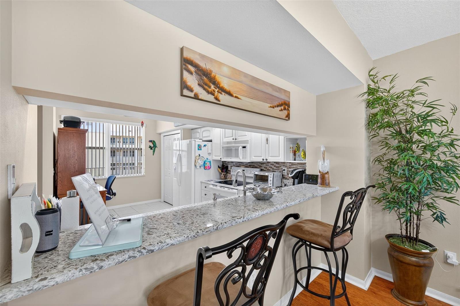 COUNTRY CLUB CONDO AT EAST BAY - Residential