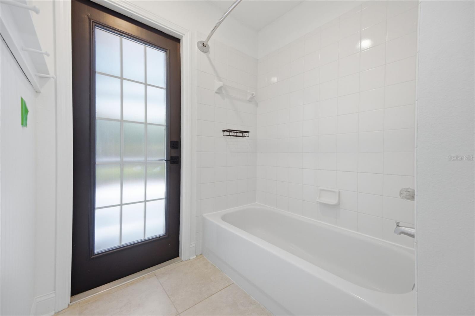 TWIN LAKES PARCELS A2 & B2 - Residential