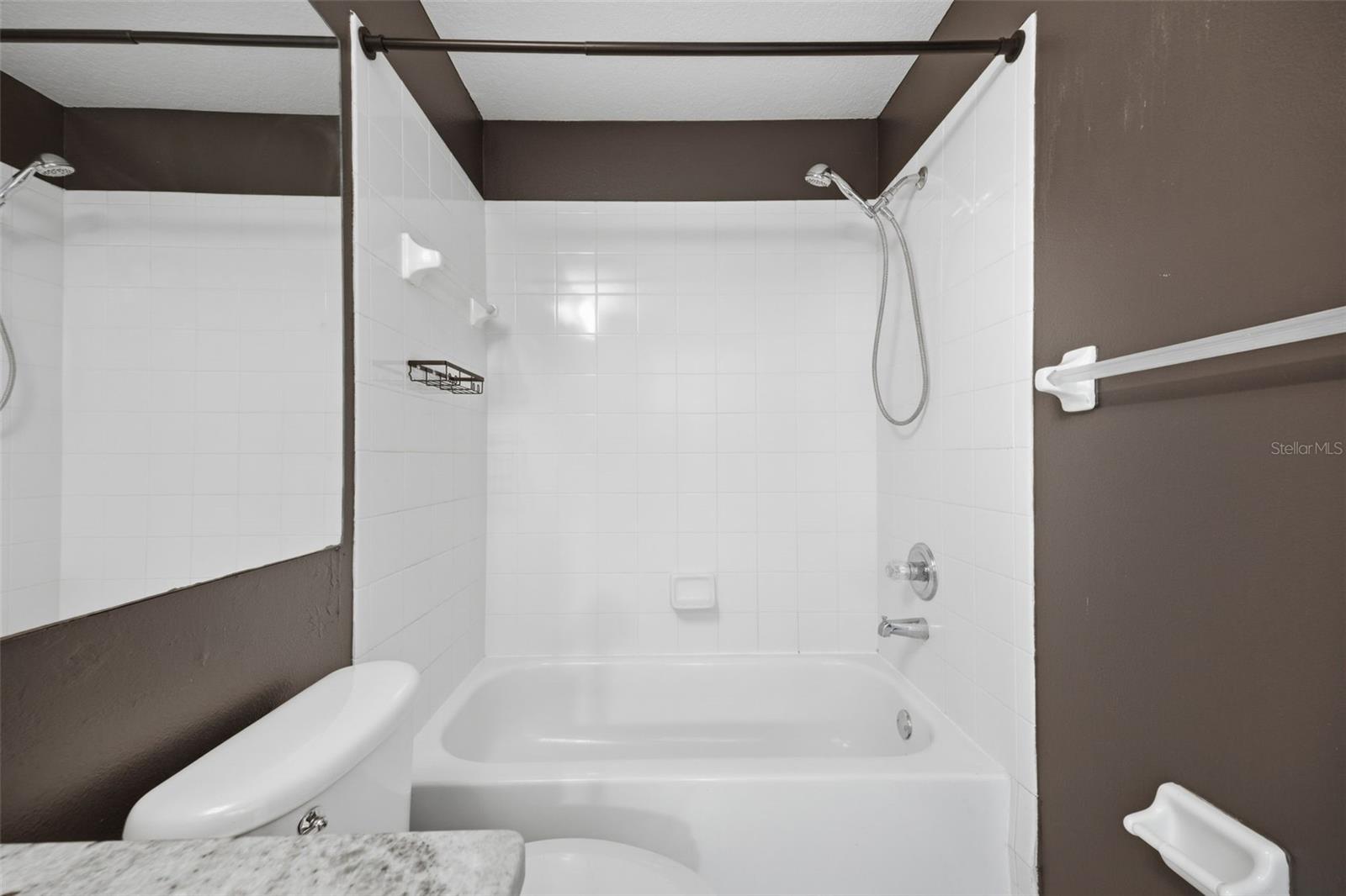 TWIN LAKES PARCELS A2 & B2 - Residential