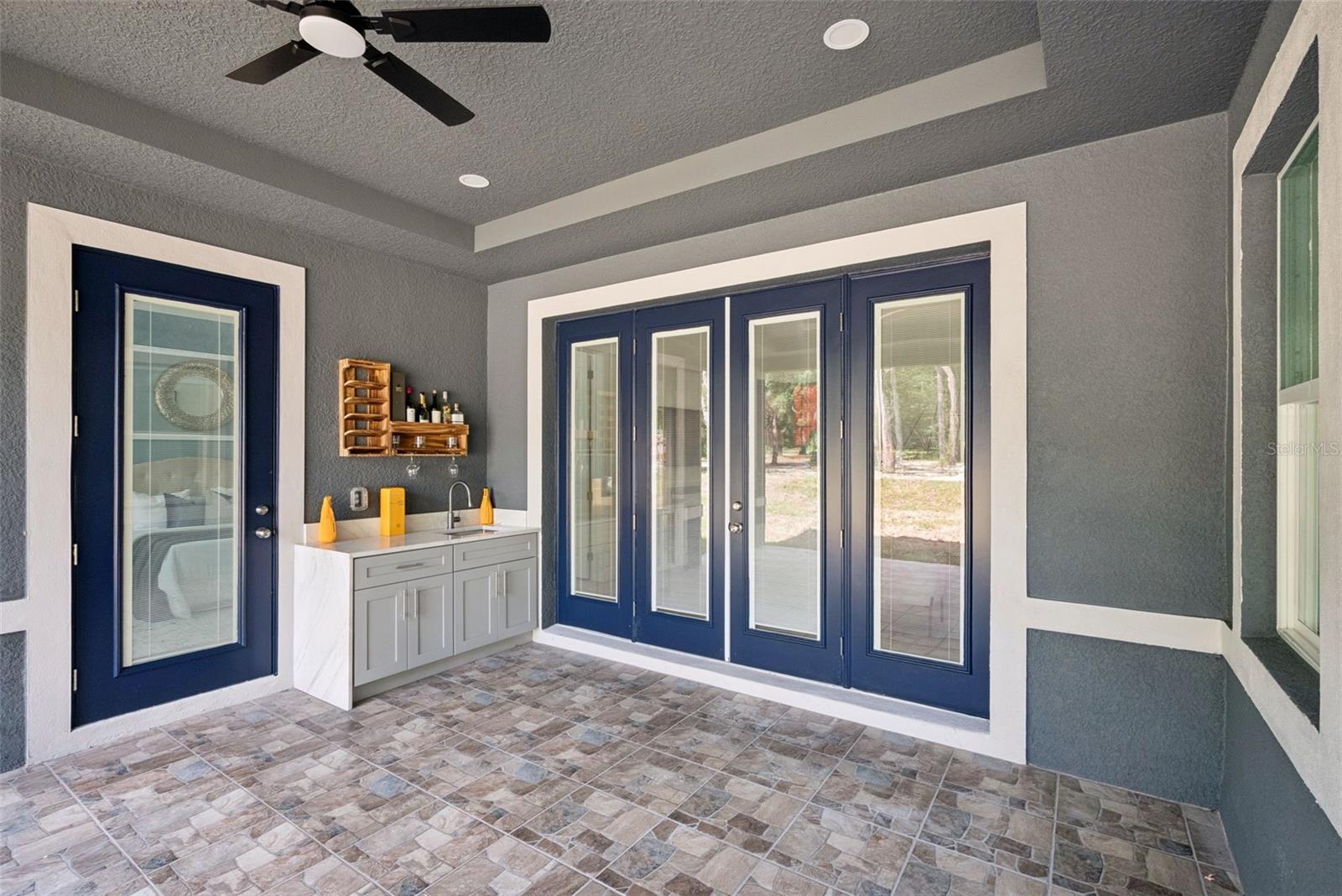 TENNISON PARK - Residential