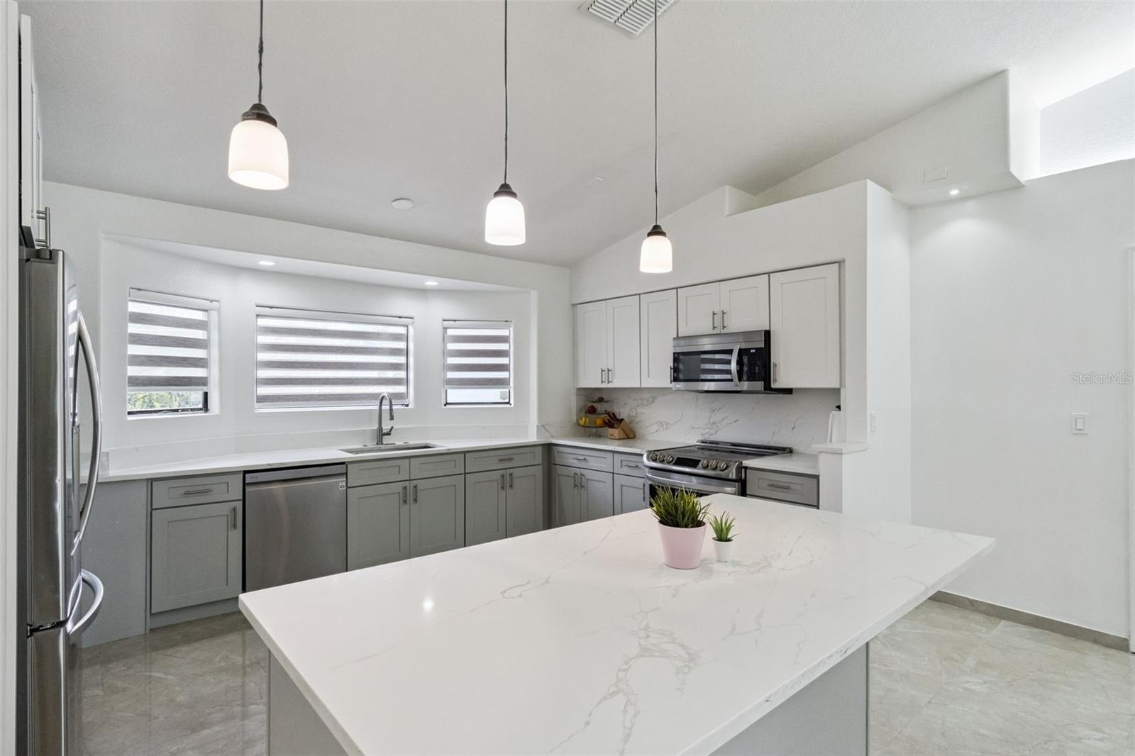 BAY LAKE RANCH UNIT 3 - Residential