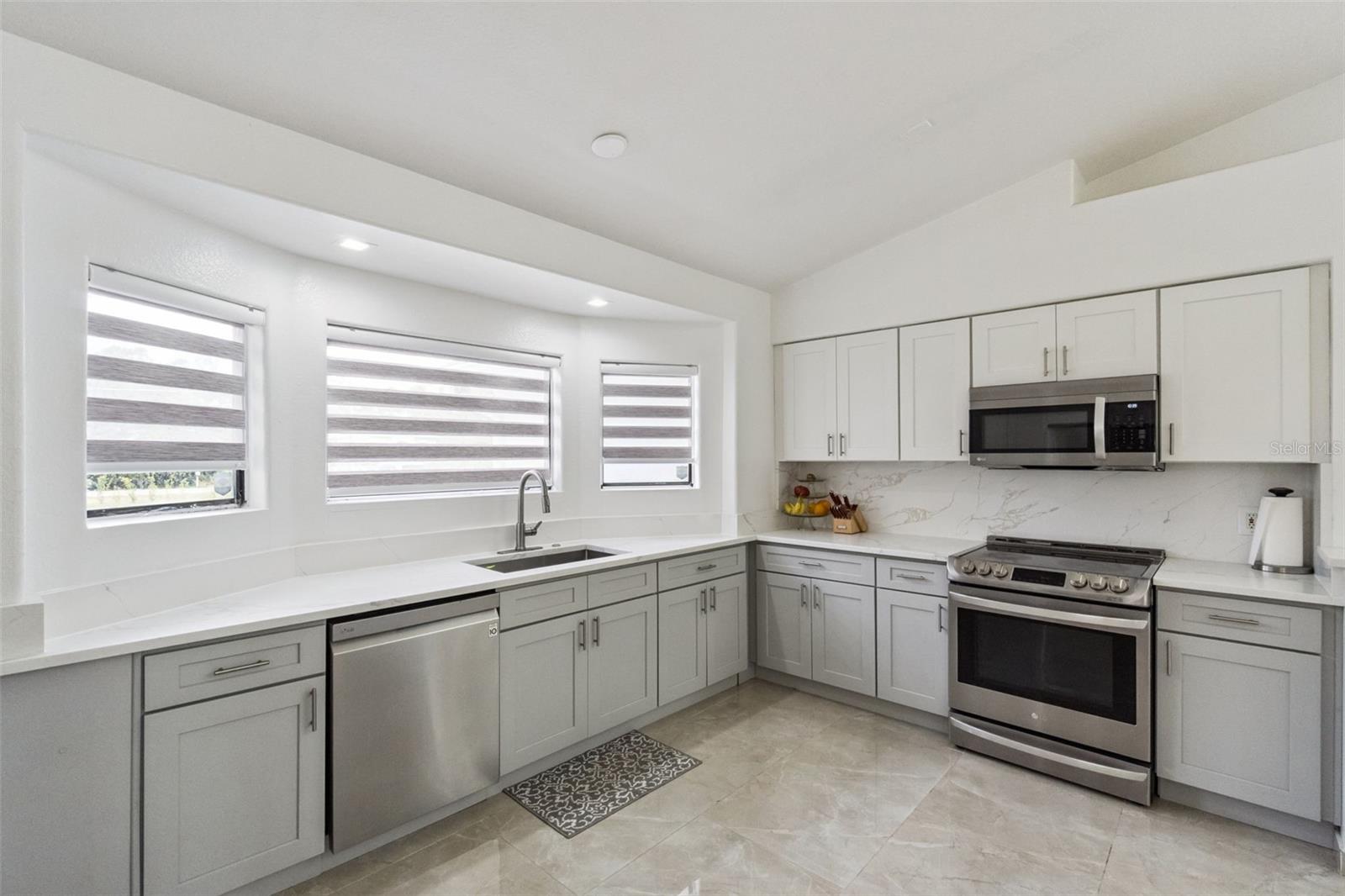 BAY LAKE RANCH UNIT 3 - Residential