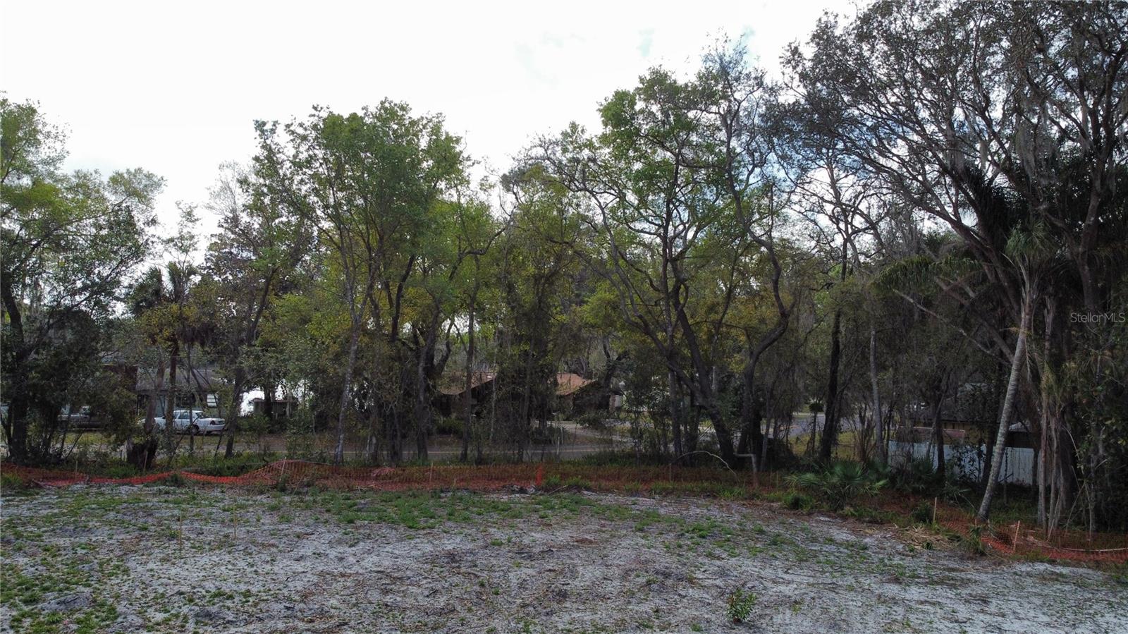 MAGNOLIA SHORES - Land