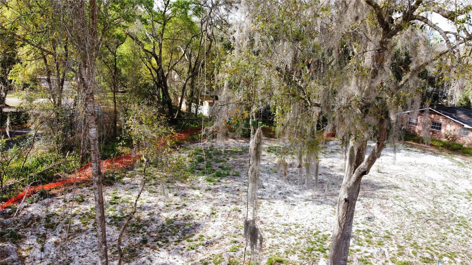 MAGNOLIA SHORES - Land