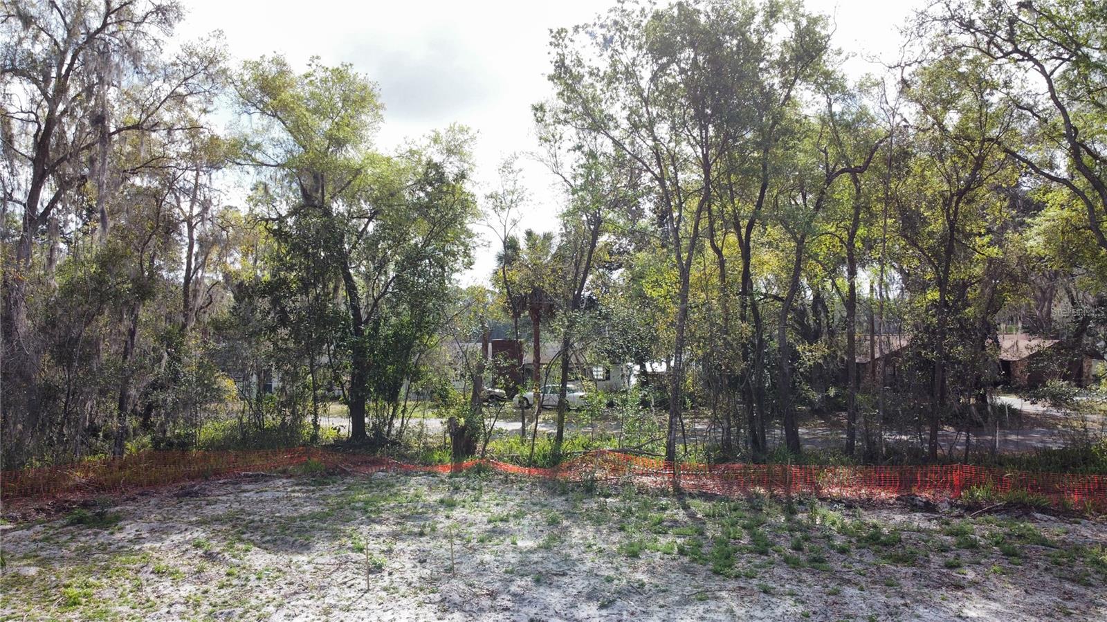 MAGNOLIA SHORES - Land