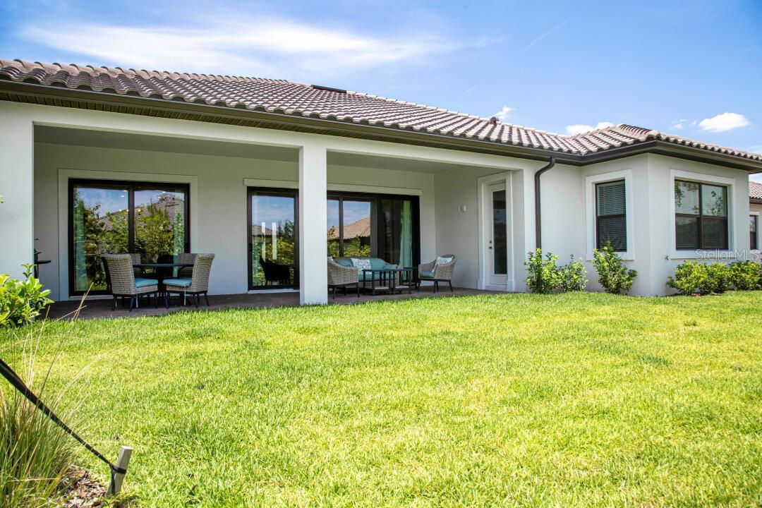 SANCTUARY COVE - Residential