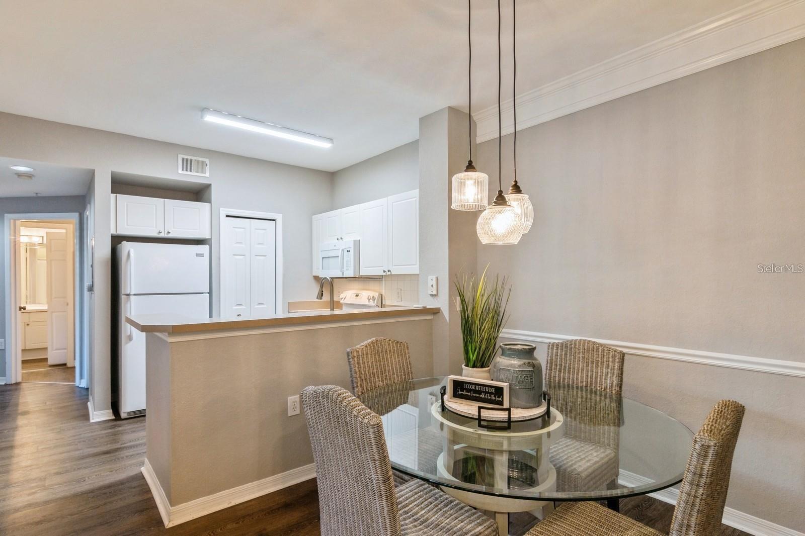 SERENADE ON PALMER RANCH - Residential Lease