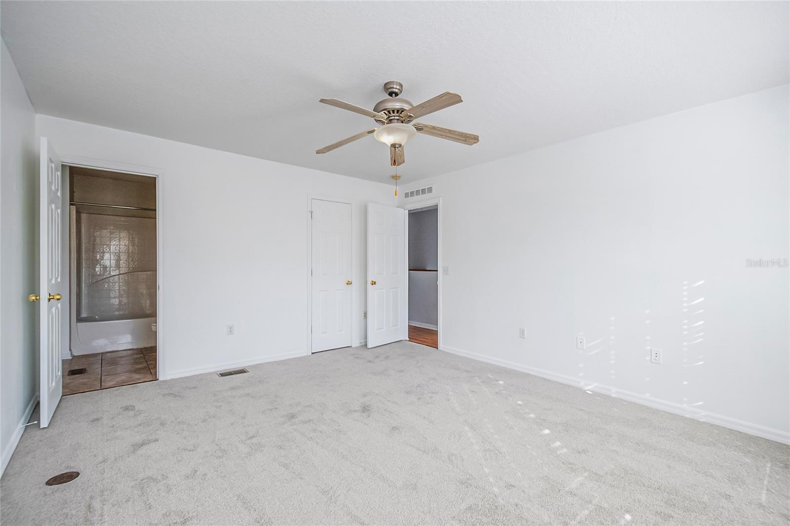 EAGLE BAY PH 1 - Residential