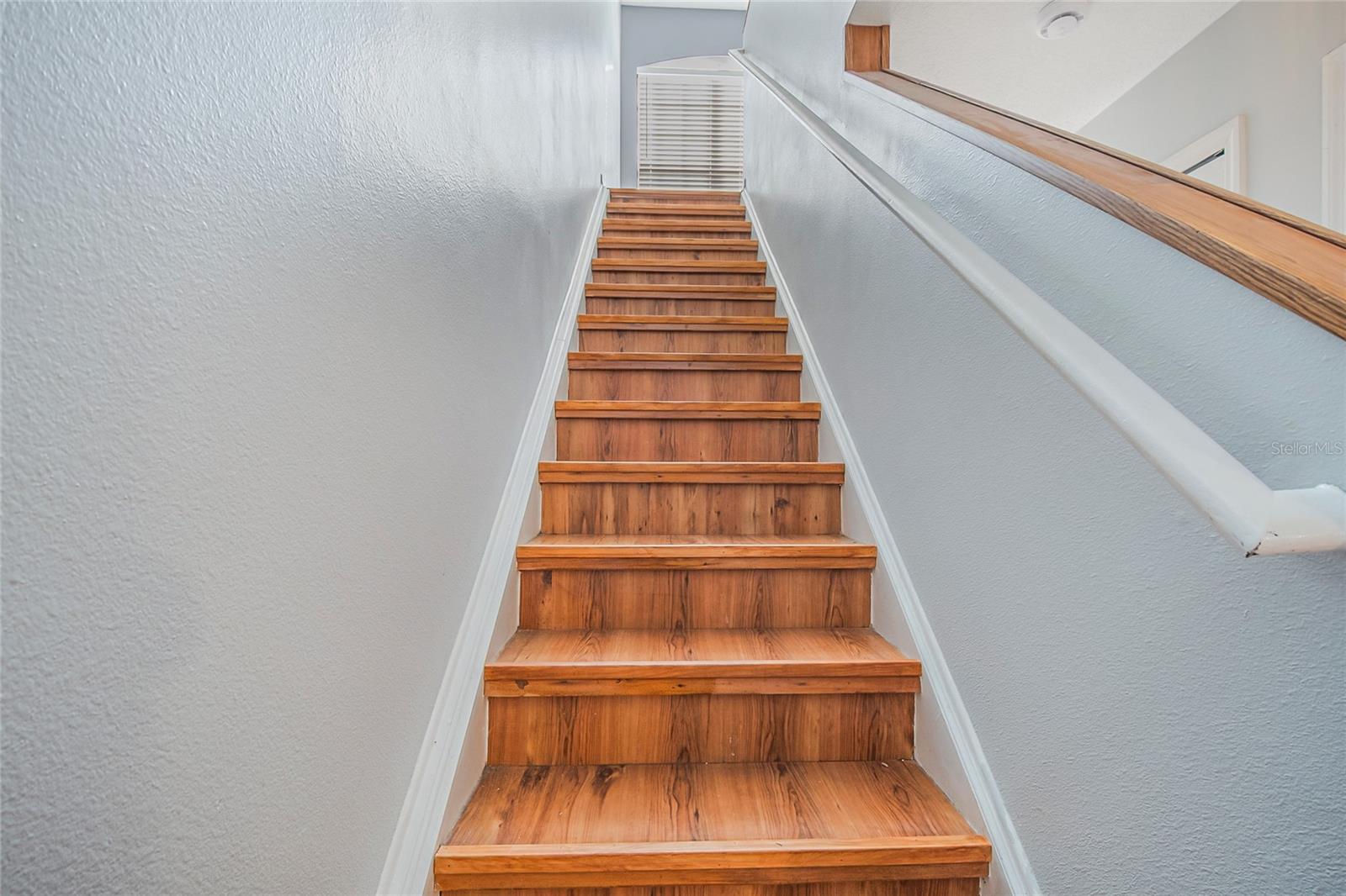 EAGLE BAY PH 1 - Residential