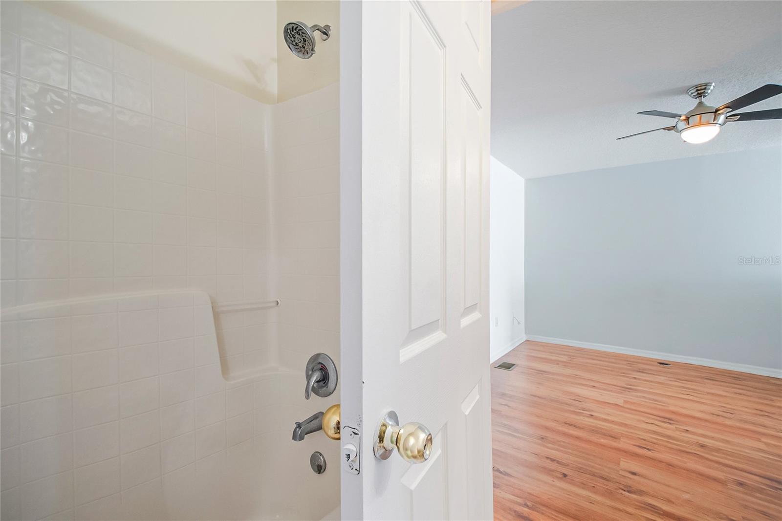 EAGLE BAY PH 1 - Residential