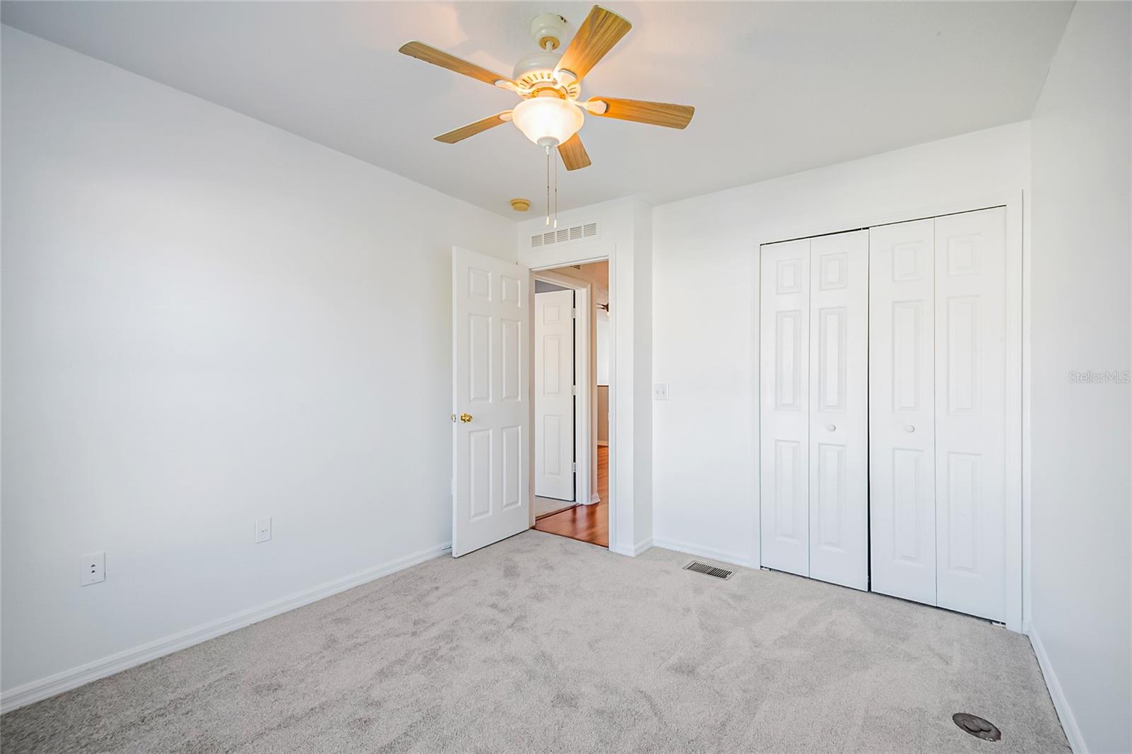 EAGLE BAY PH 1 - Residential