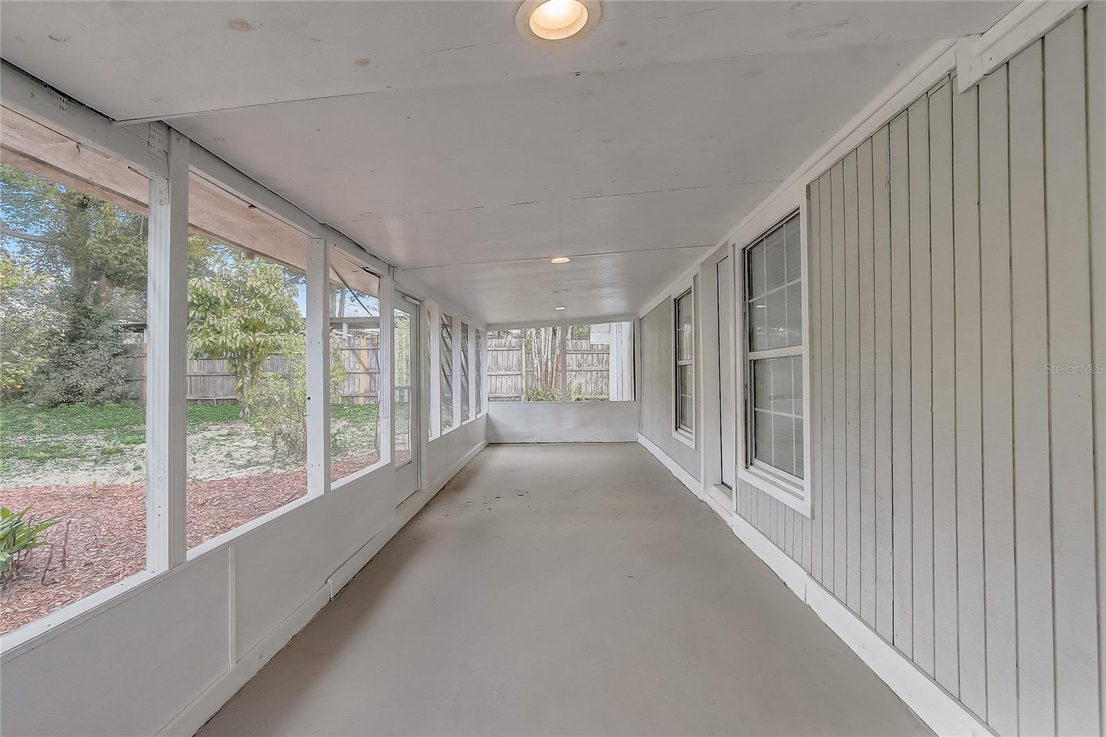 WYOMINA CREST - Residential Lease