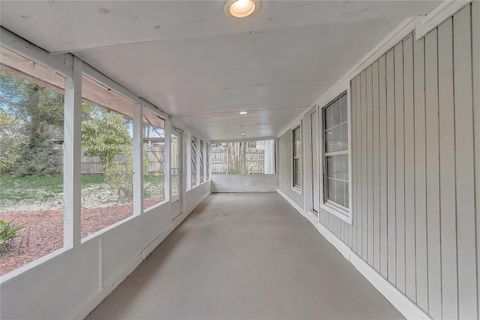 Tiny photo for 1129 NE 12th Street, Ocala, FL 34470 (MLS # O6406929)