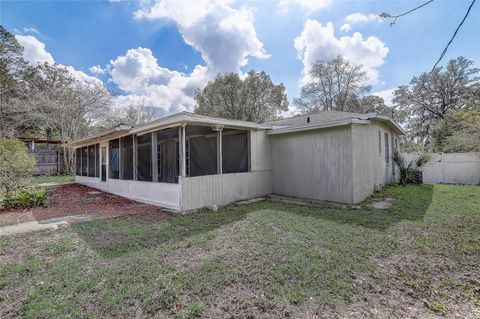 Tiny photo for 1129 NE 12th Street, Ocala, FL 34470 (MLS # O6406929)